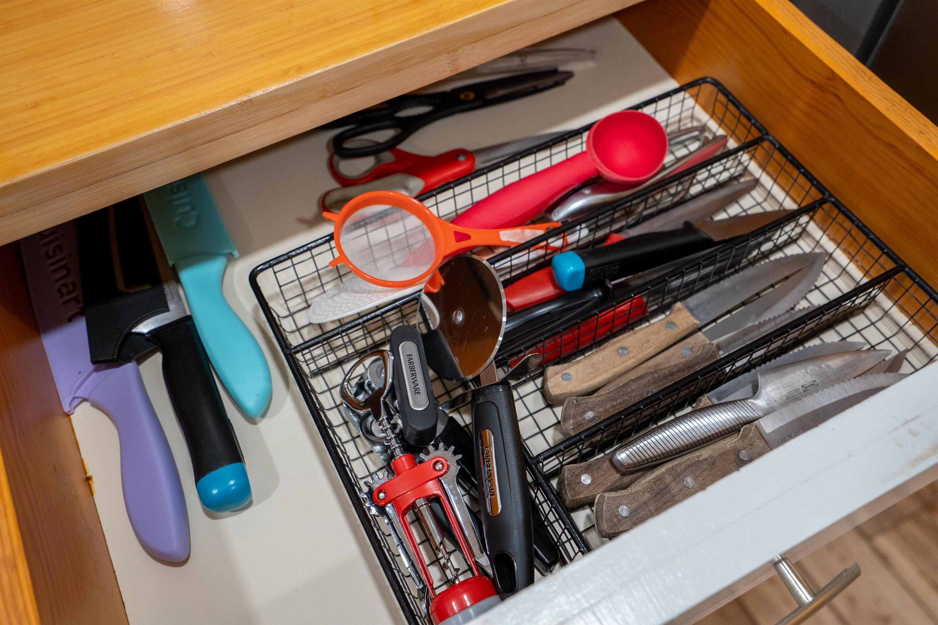 Image 42 of 44 For 28 Arenta St