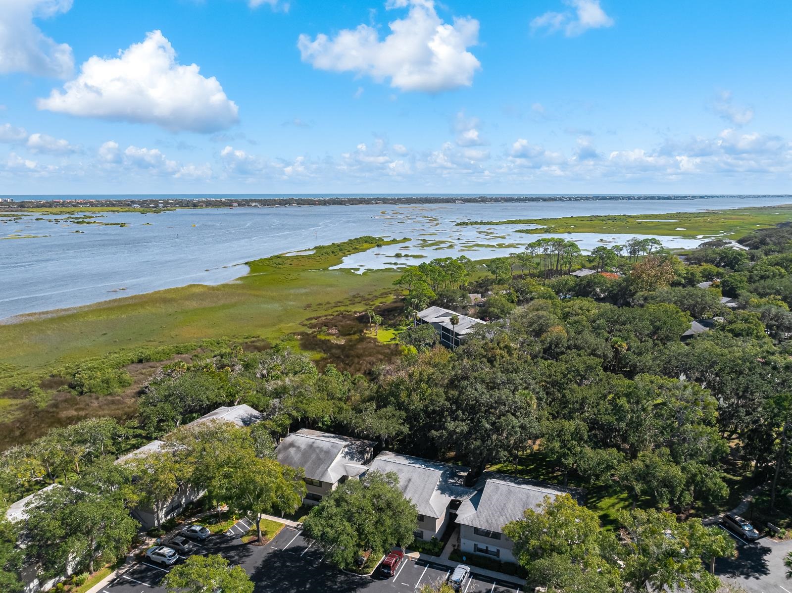 Image 42 of 52 For 37 Alcira Ct