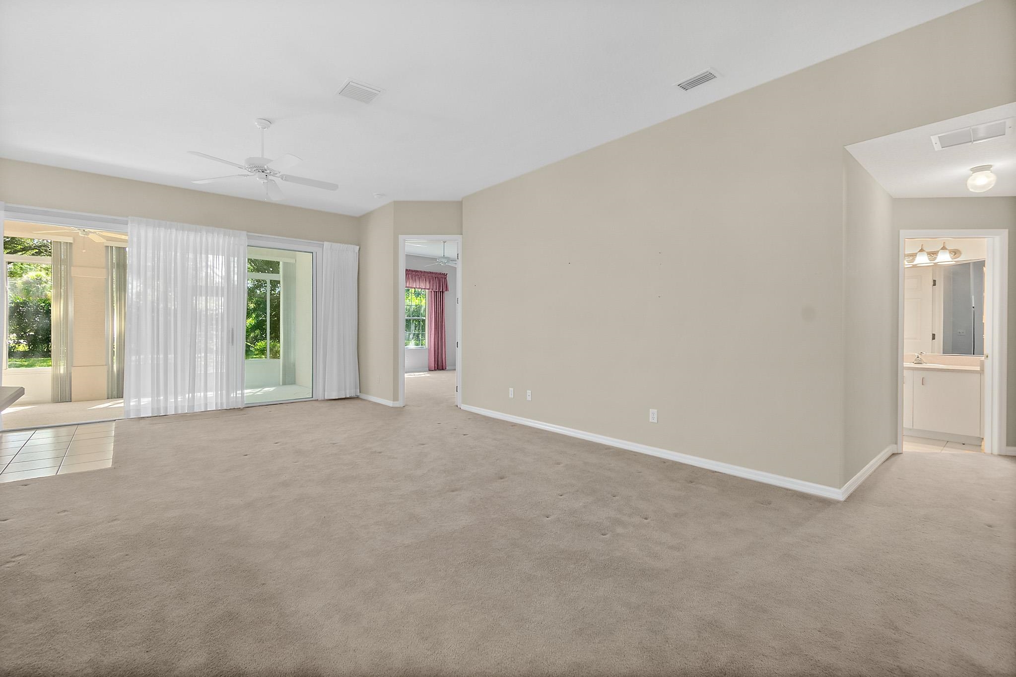 Image 6 of 33 For 10 Chatham Pl