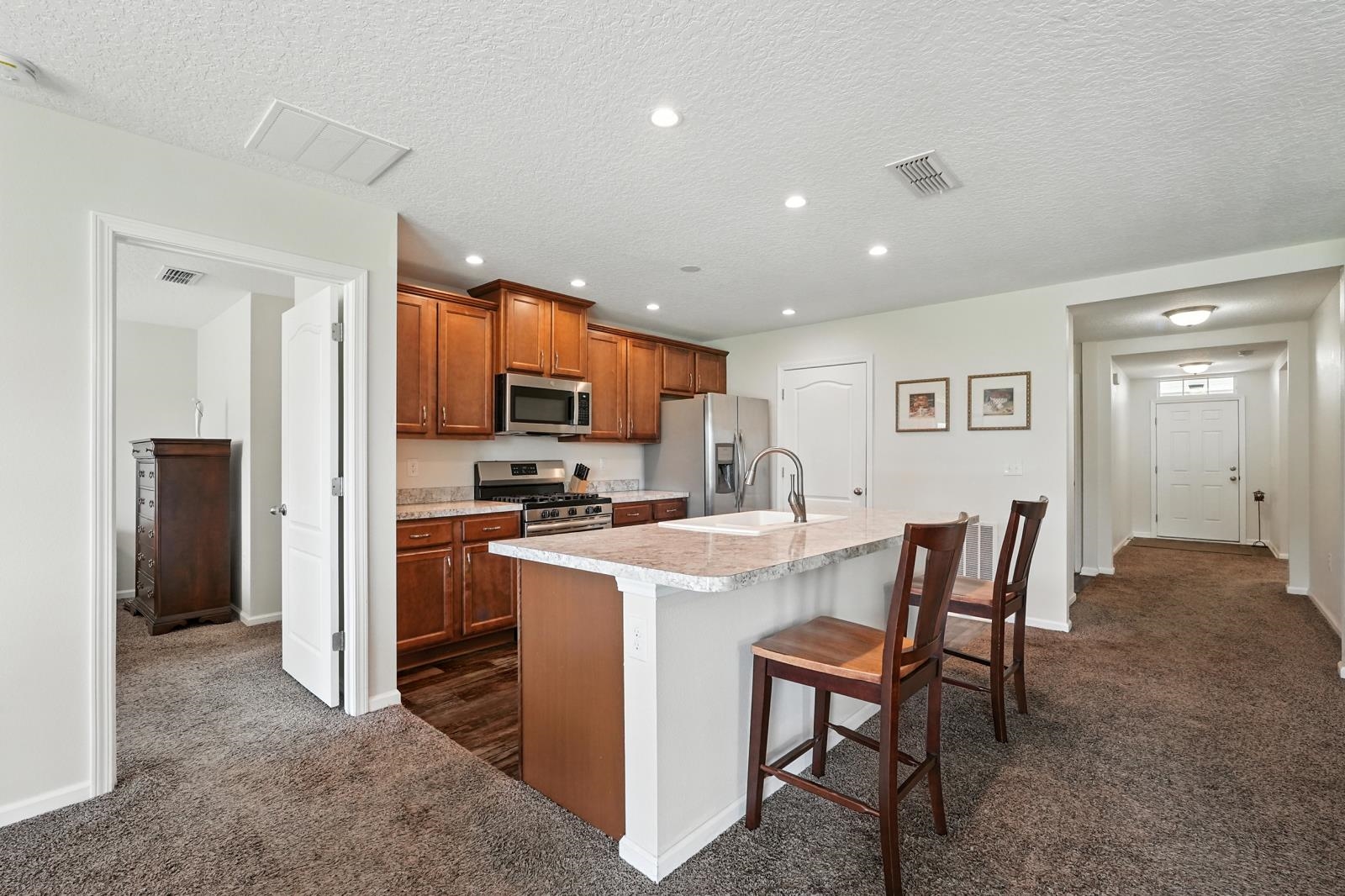 Image 13 of 59 For 119 Fairway Ct