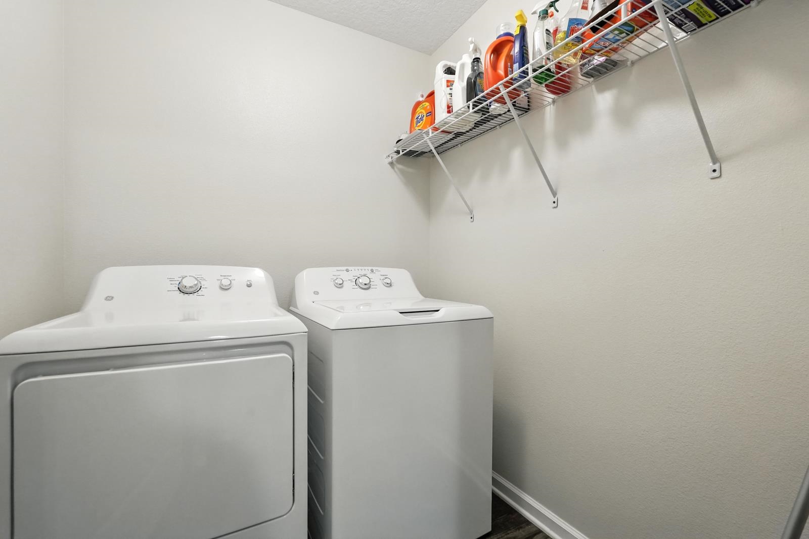 Image 22 of 59 For 119 Fairway Ct