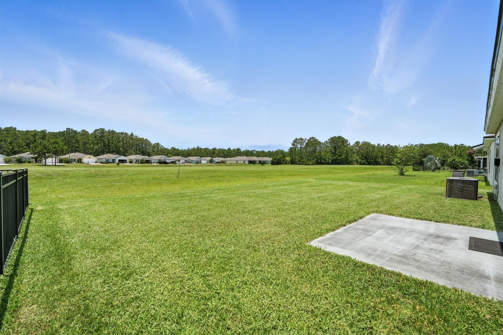 Image 29 of 59 For 119 Fairway Ct