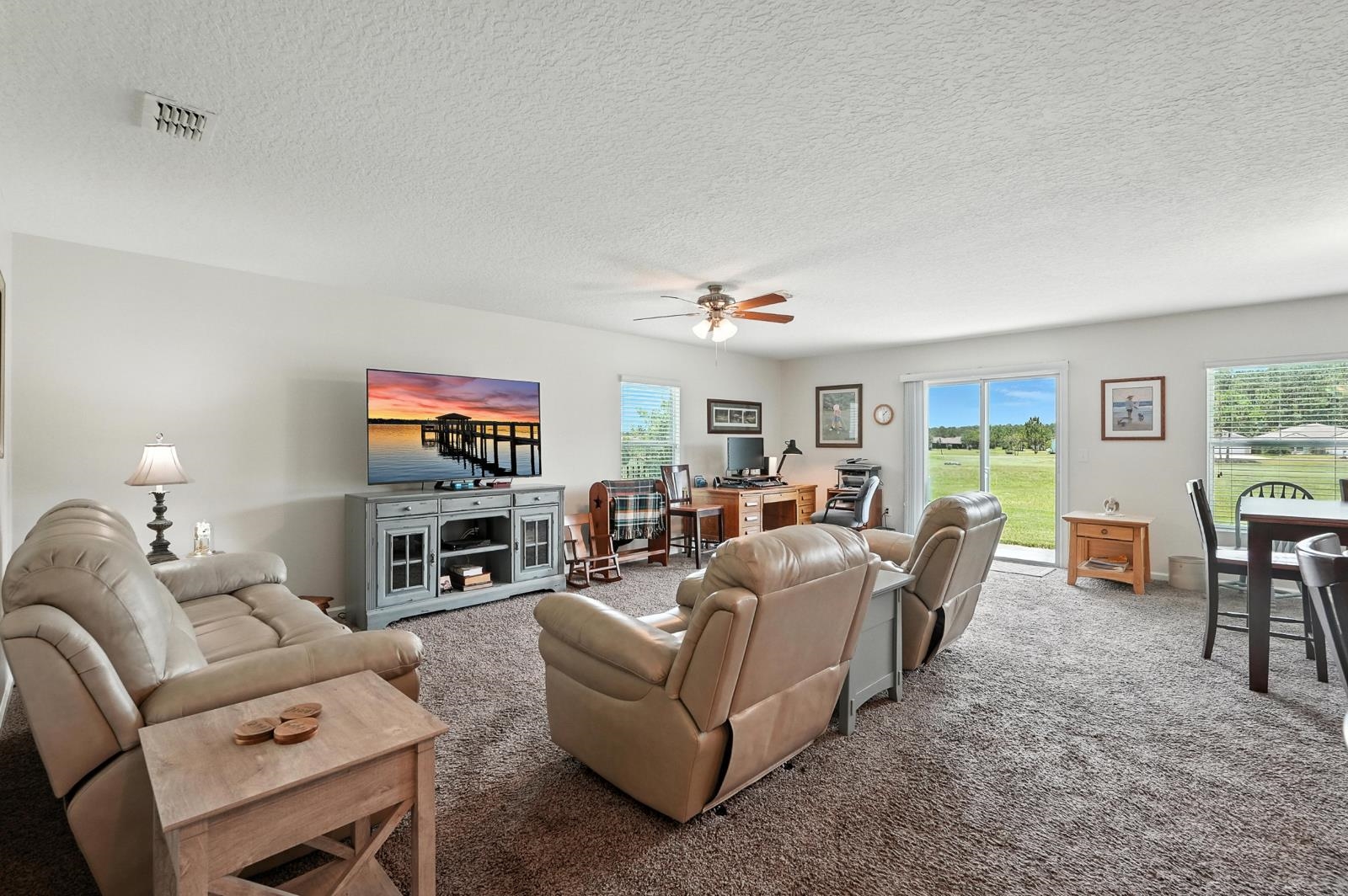 Image 6 of 59 For 119 Fairway Ct