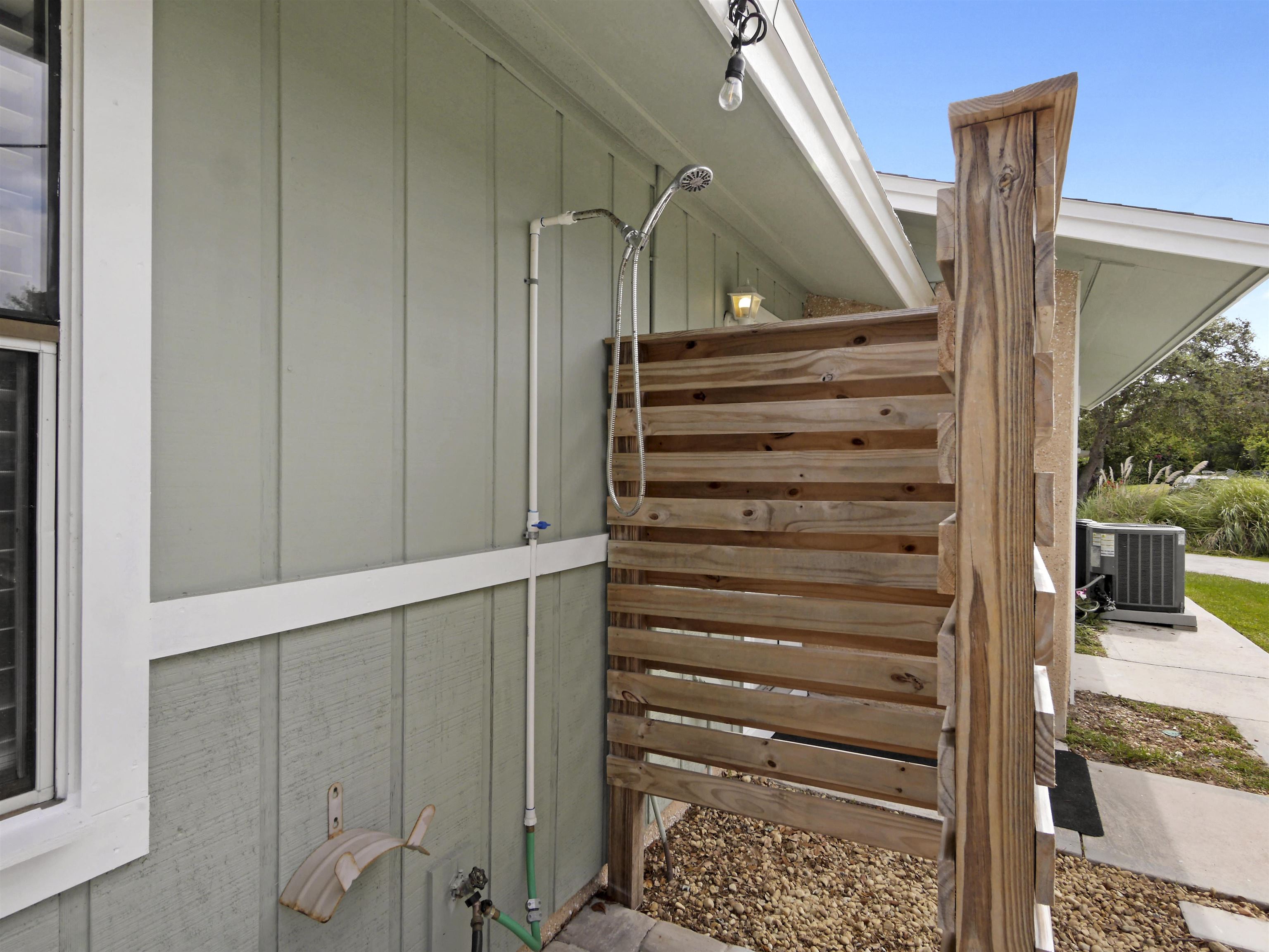 Image 21 of 26 For 129 Rio Del Mar Street  C