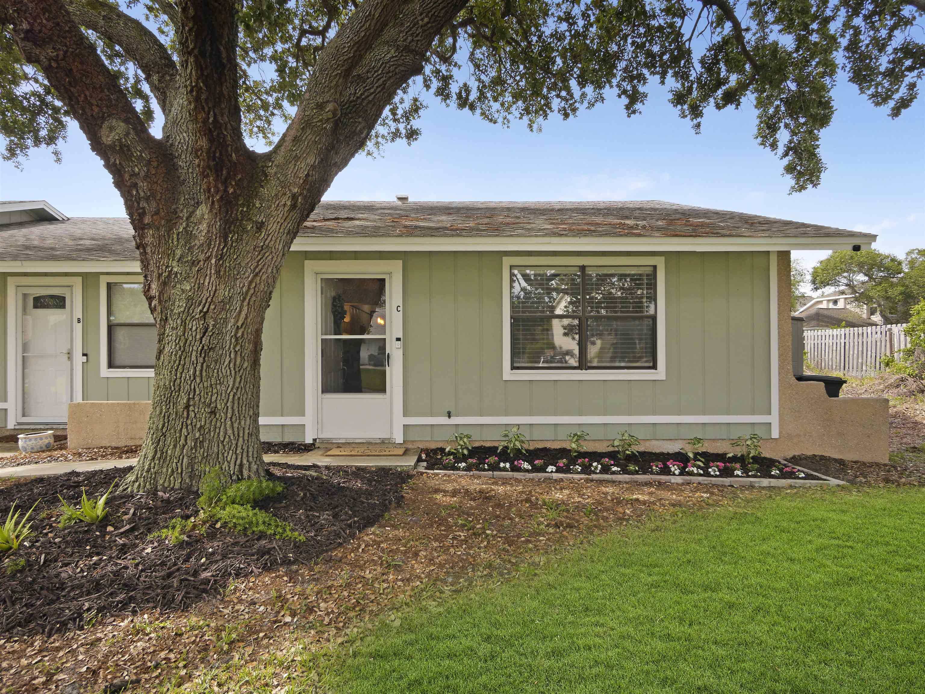 Image 3 of 26 For 129 Rio Del Mar Street  C