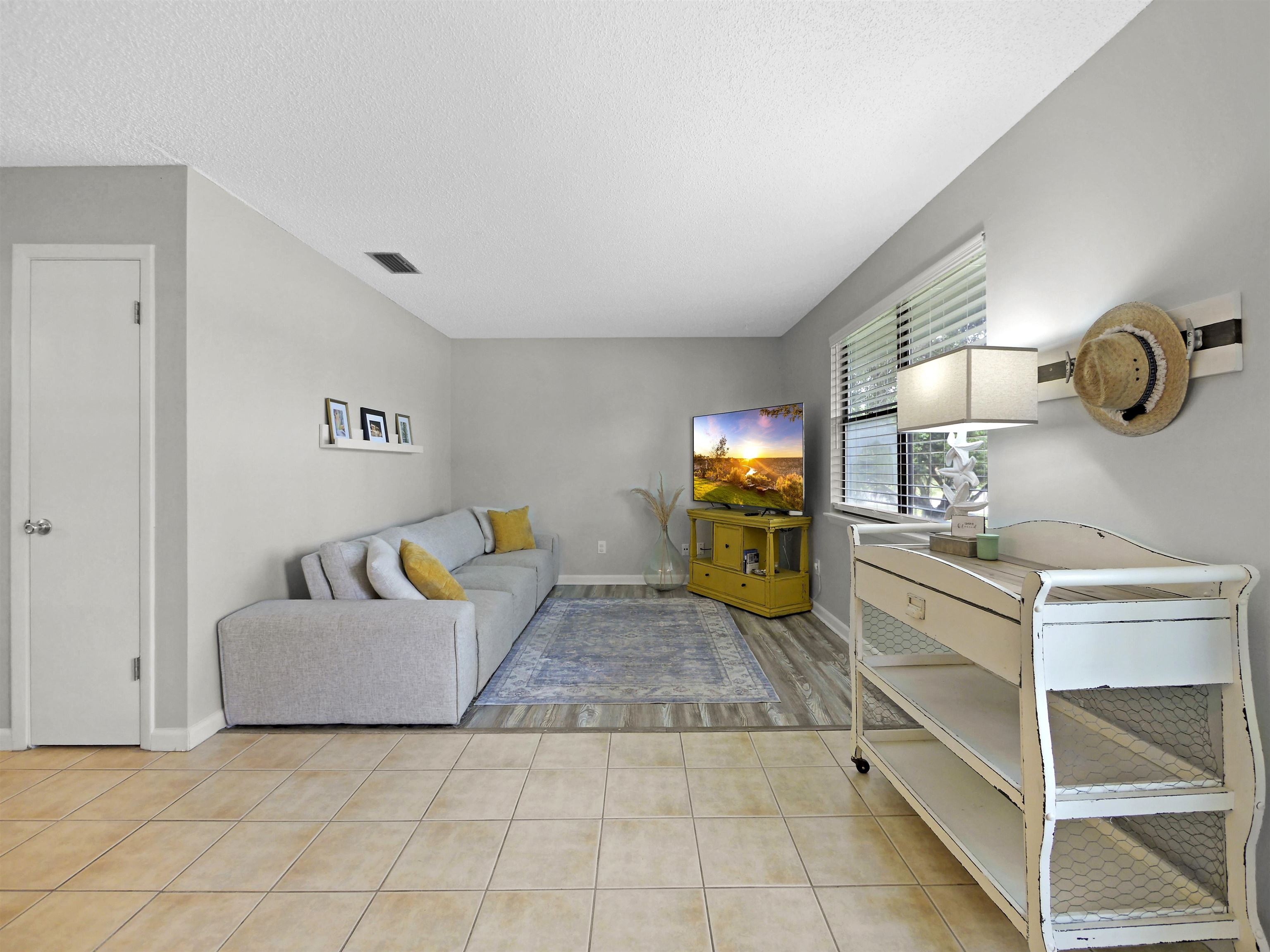 Image 5 of 26 For 129 Rio Del Mar Street  C