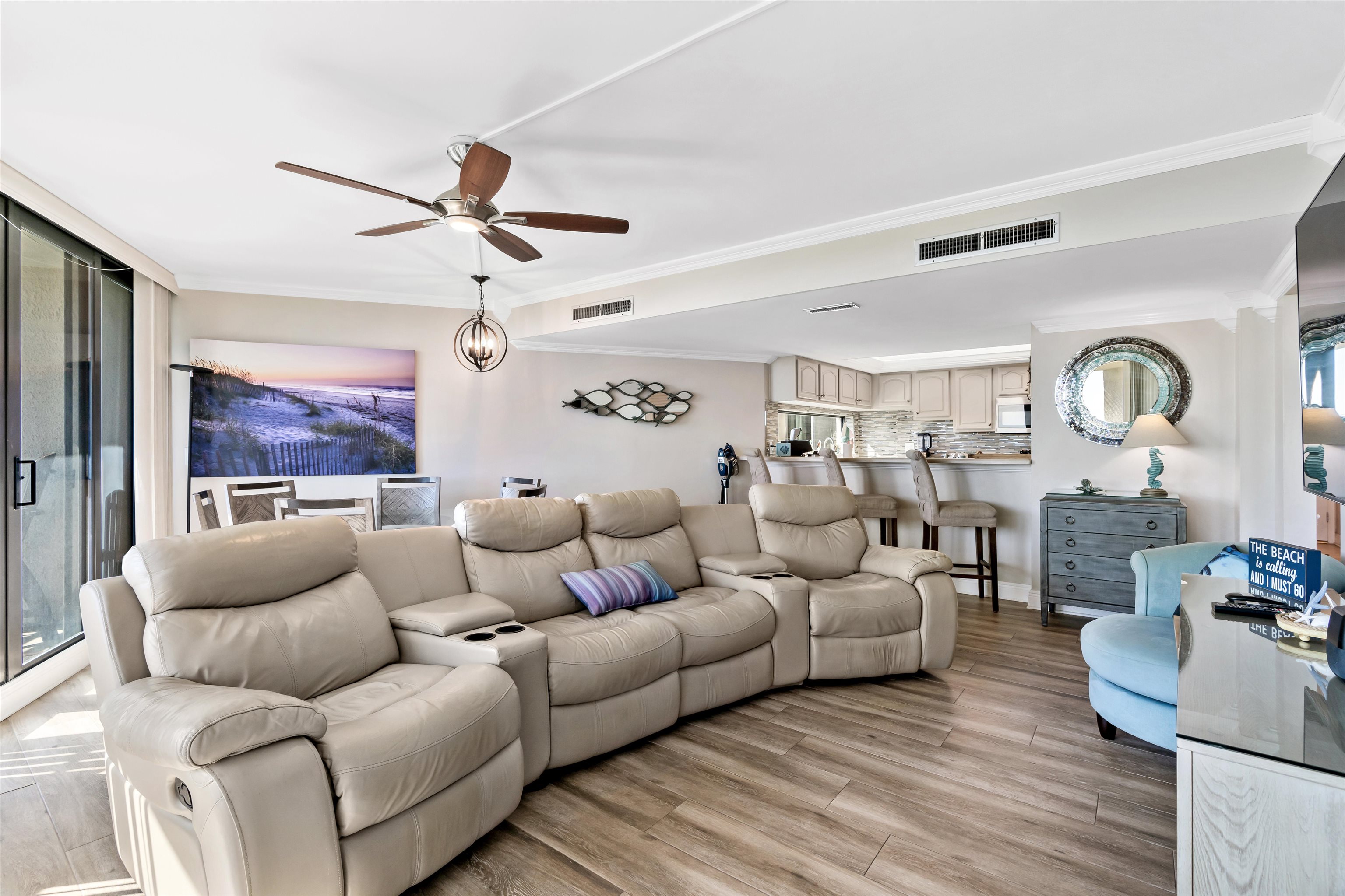 Image 10 of 69 For 2 Dondanville Rd  207