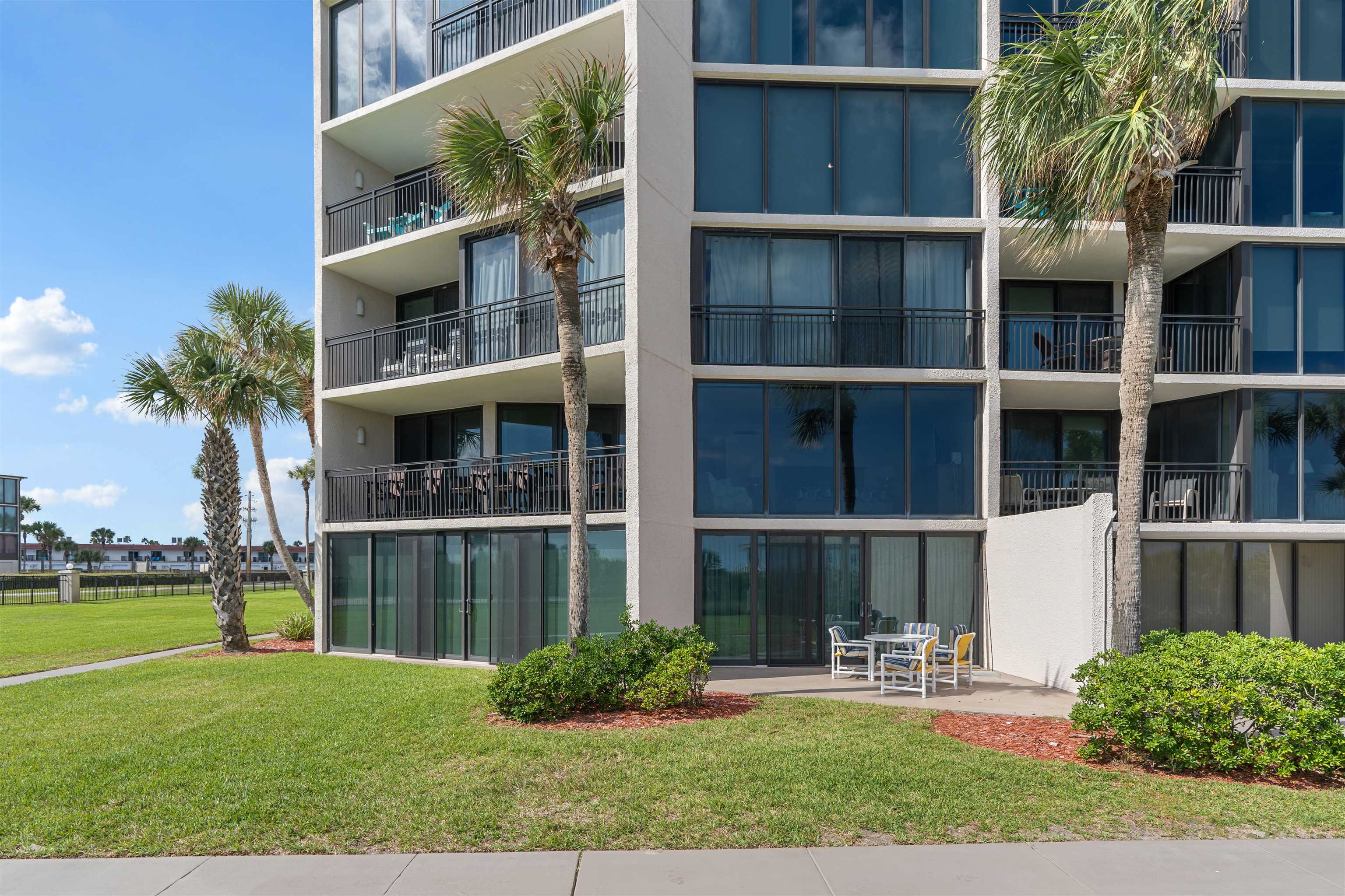 Image 22 of 69 For 2 Dondanville Rd  207