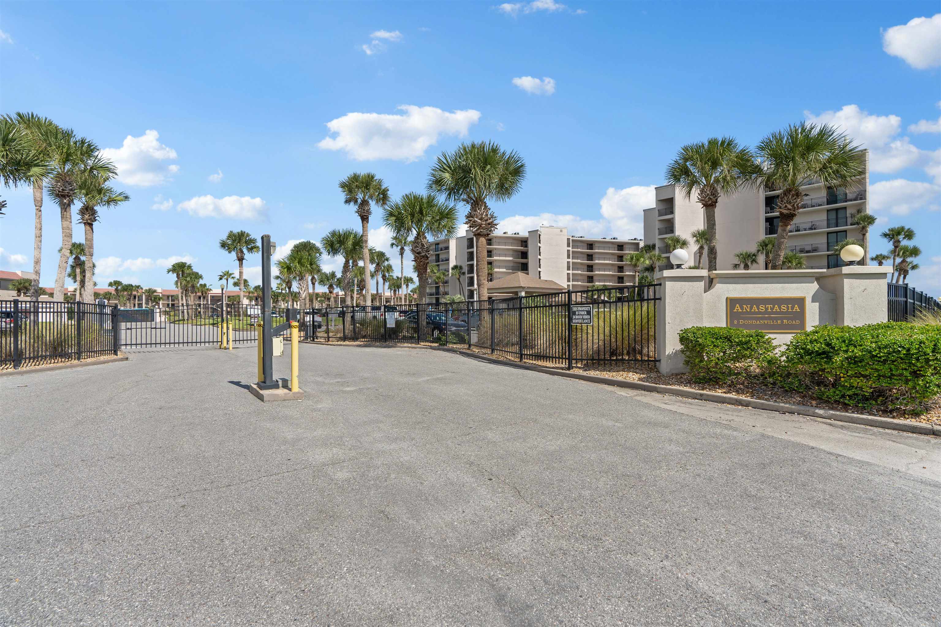 Image 61 of 69 For 2 Dondanville Rd  207