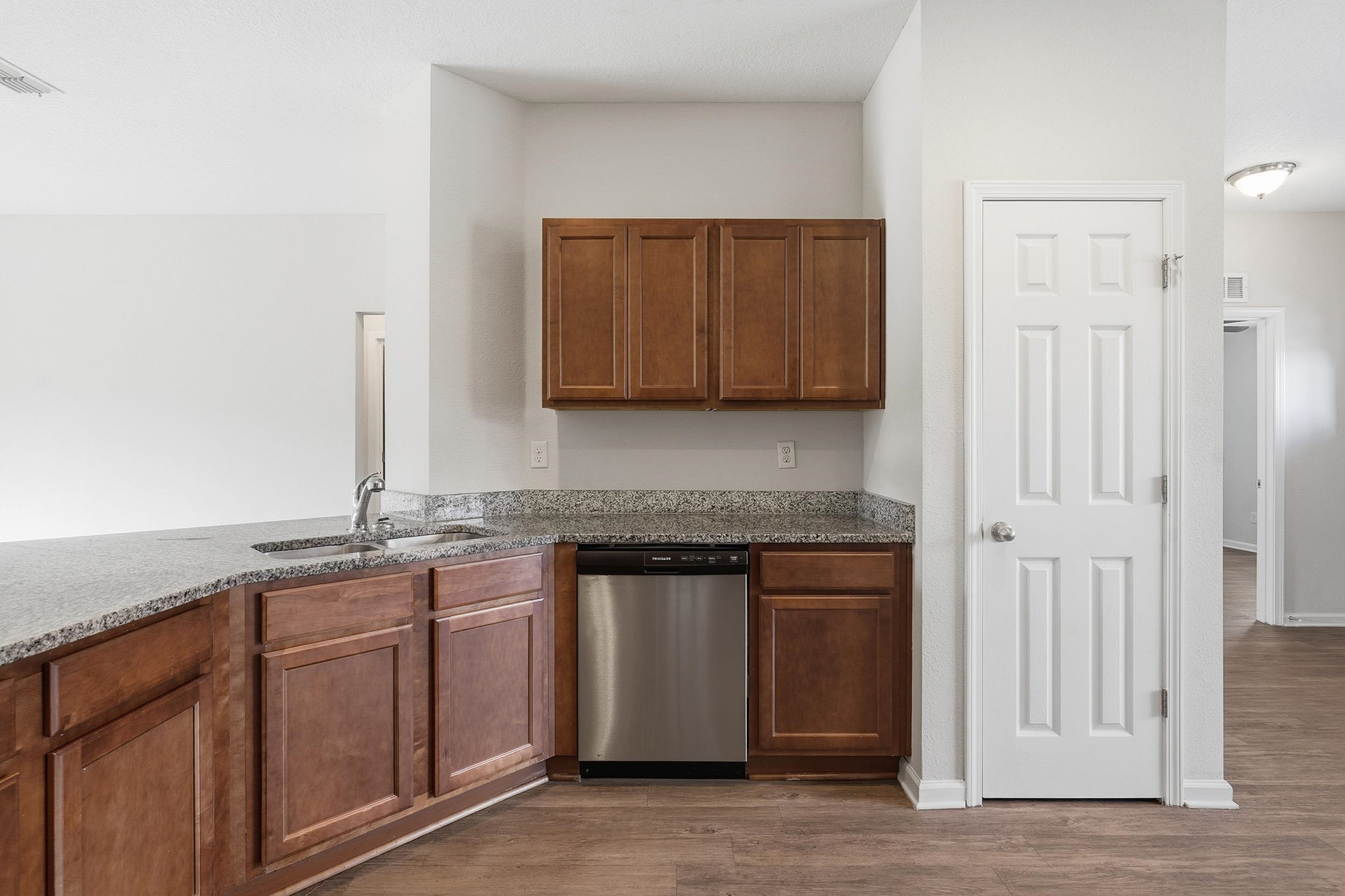 Image 14 of 33 For 8772 Kaye Ln