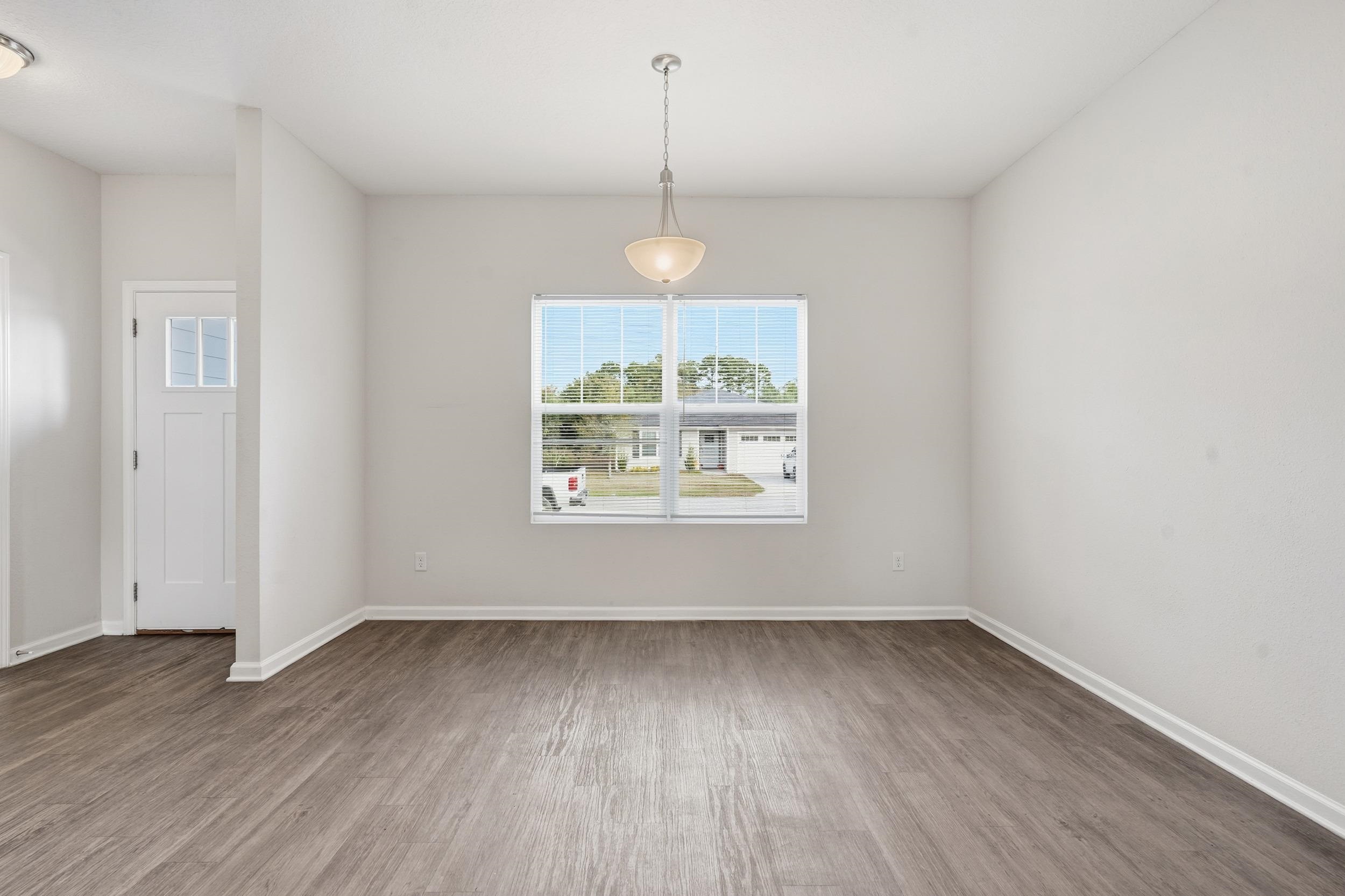 Image 8 of 33 For 8772 Kaye Ln