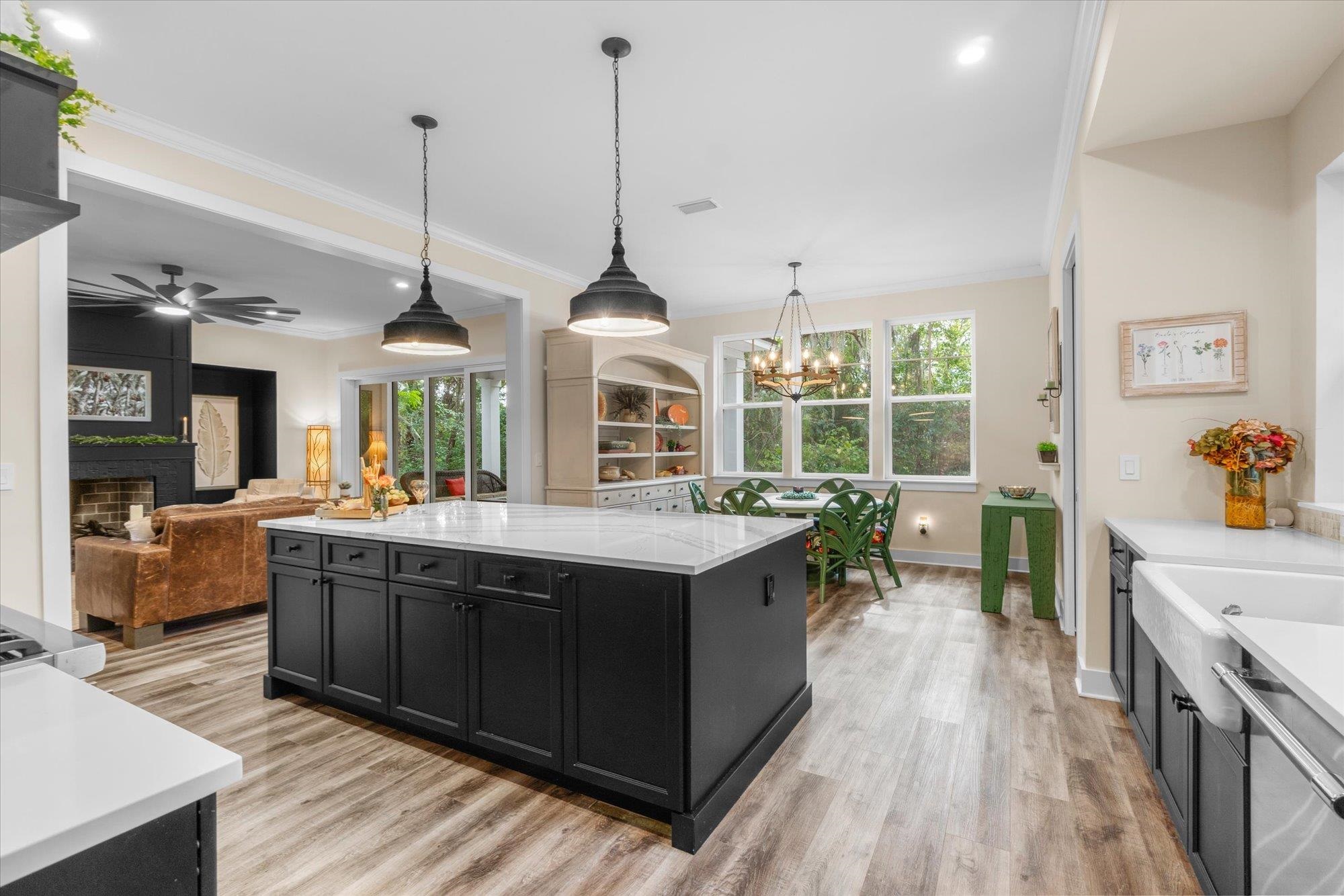 Image 20 of 68 For 29318 Grandview Manor