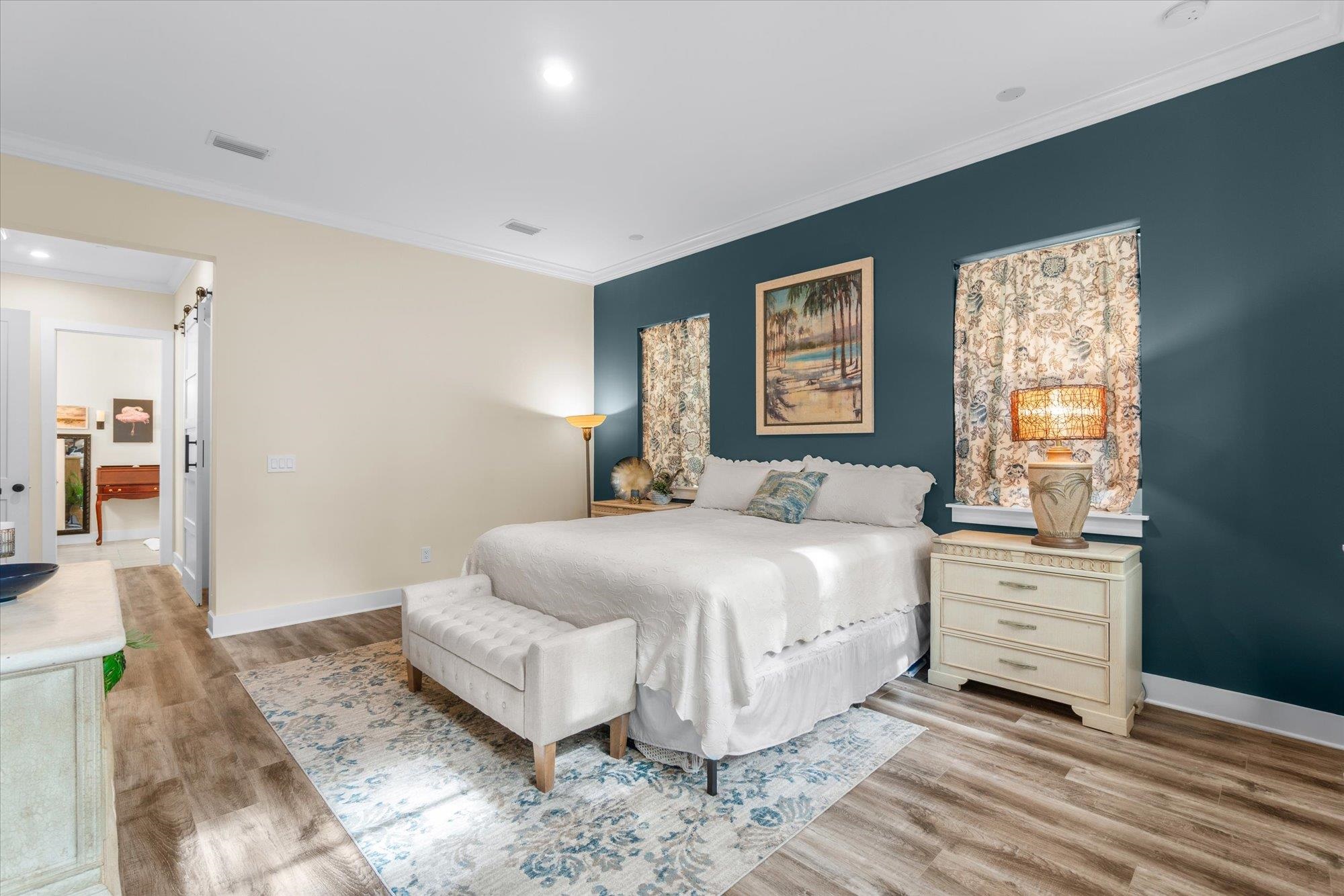 Image 34 of 68 For 29318 Grandview Manor