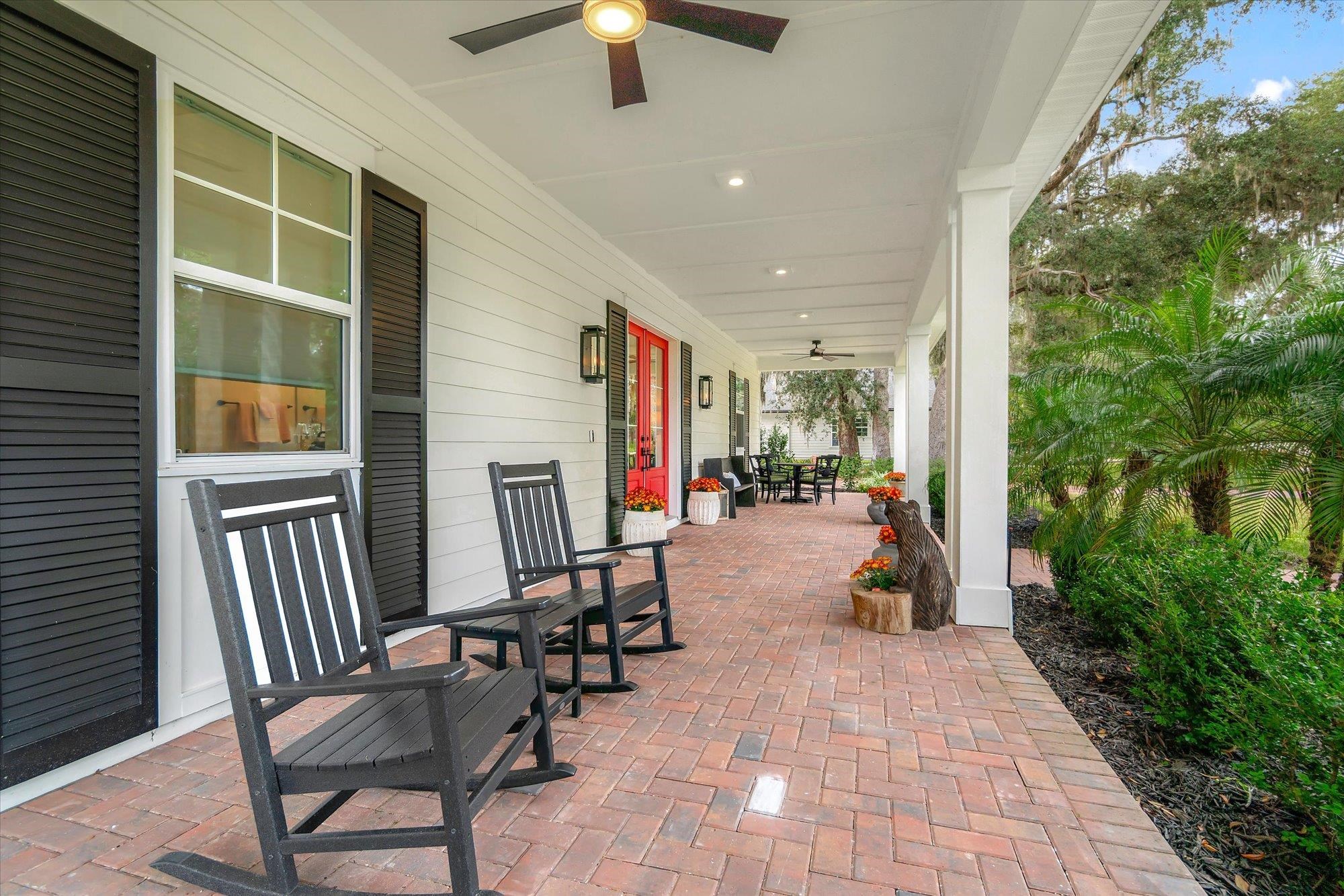 Image 44 of 68 For 29318 Grandview Manor