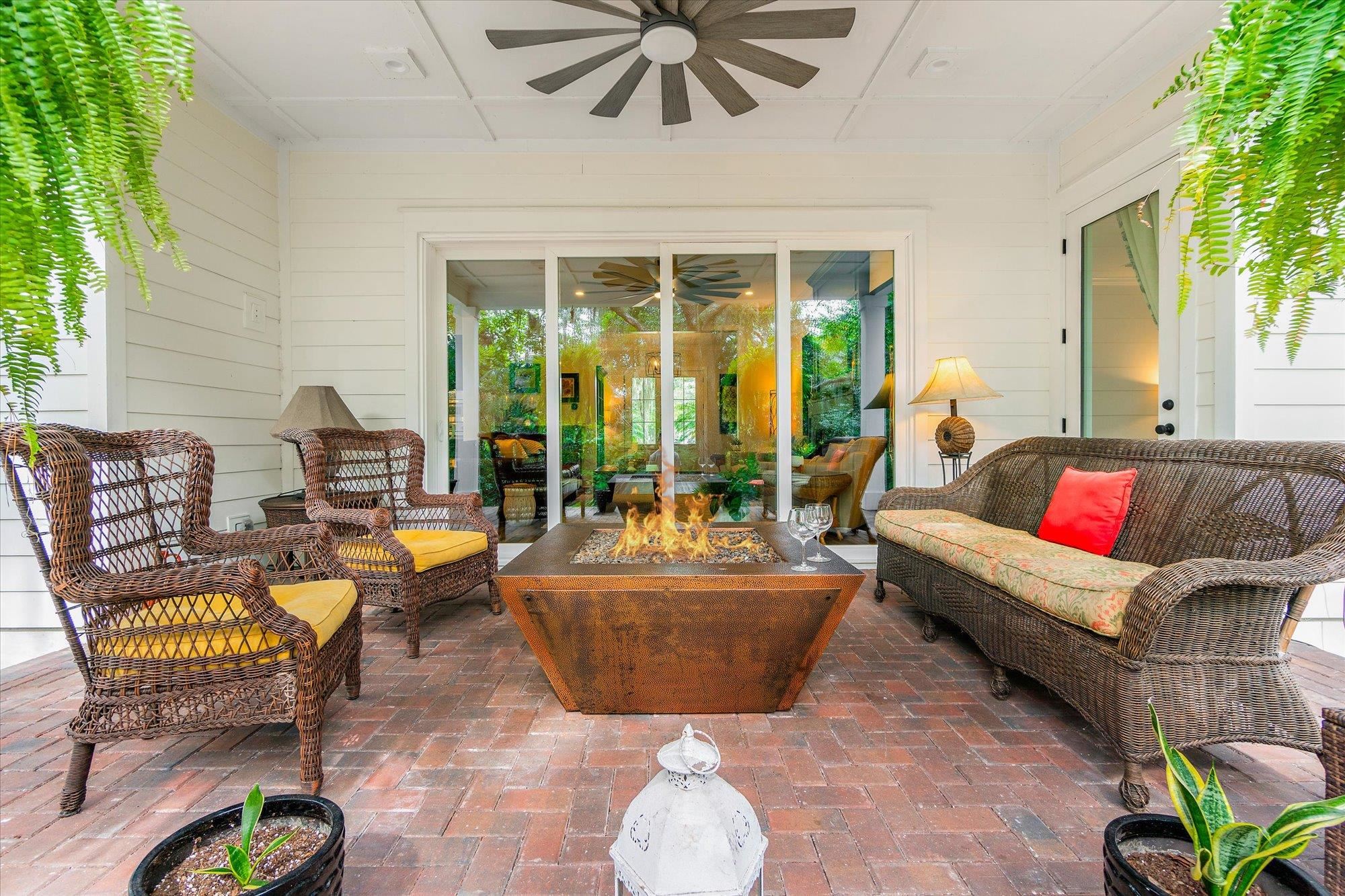 Image 5 of 68 For 29318 Grandview Manor