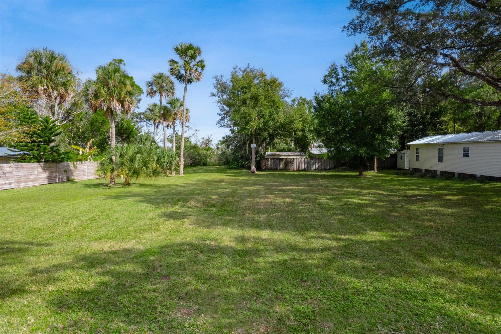 Image 17 of 43 For 29-27a Florida Avenue