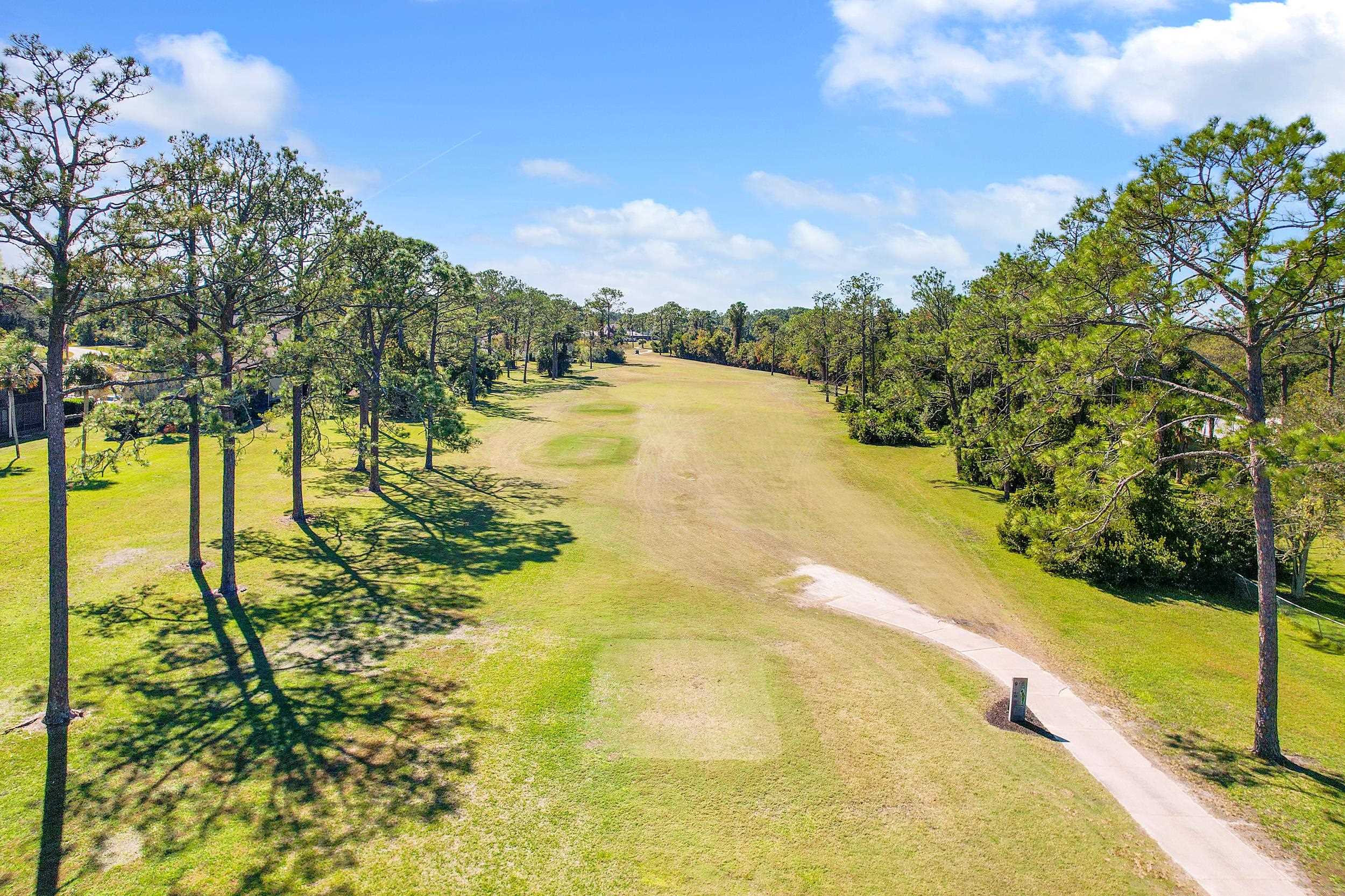 Image 18 of 21 For 600 Domenico Cir  C1