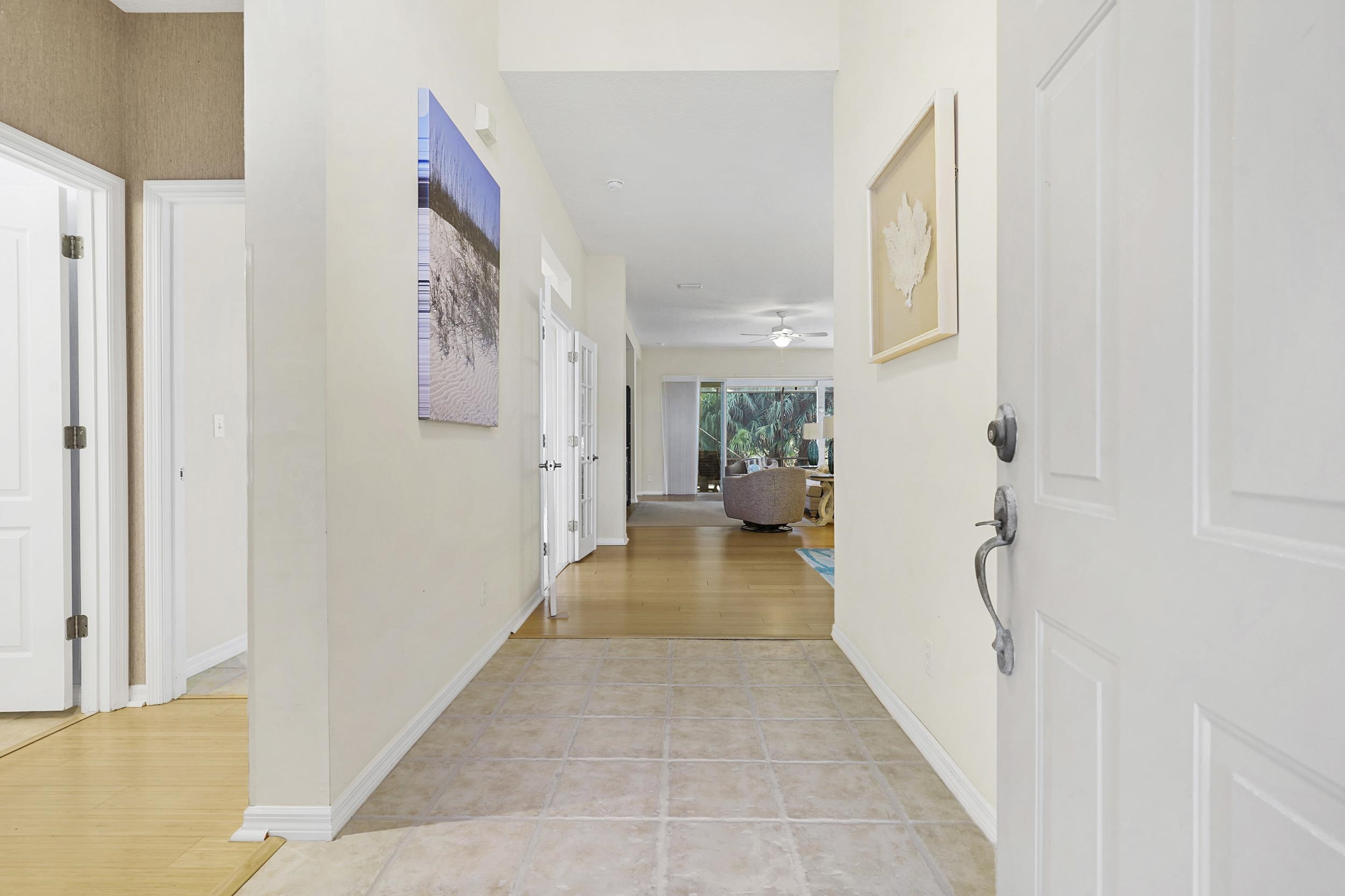 Image 4 of 36 For 624 Casa Fuerta Ln