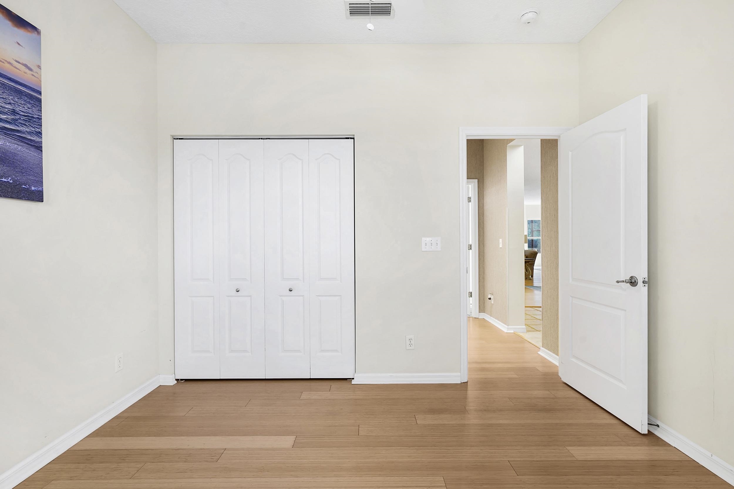 Image 6 of 36 For 624 Casa Fuerta Ln