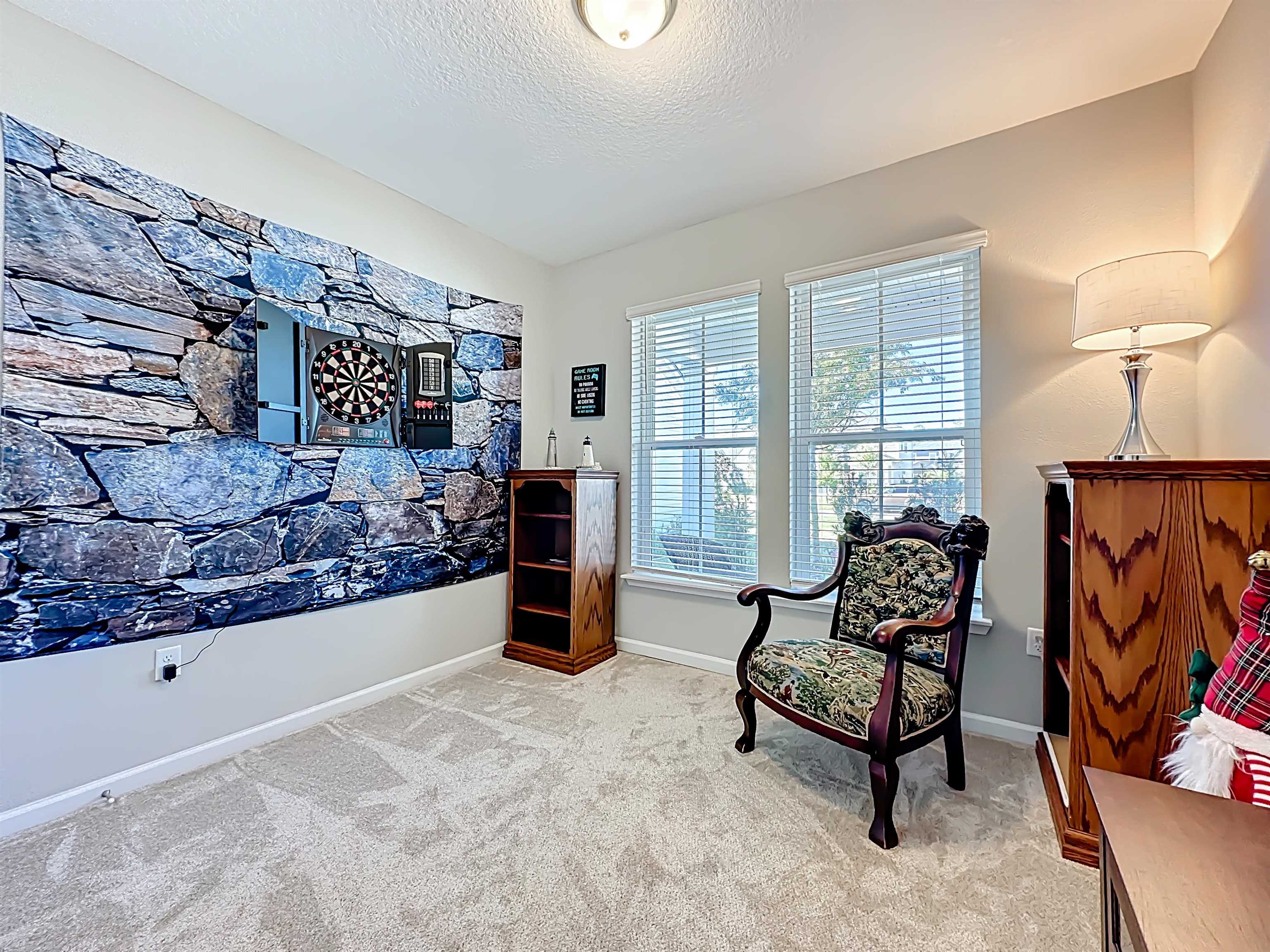 Image 10 of 49 For 126 Goodhope Ct