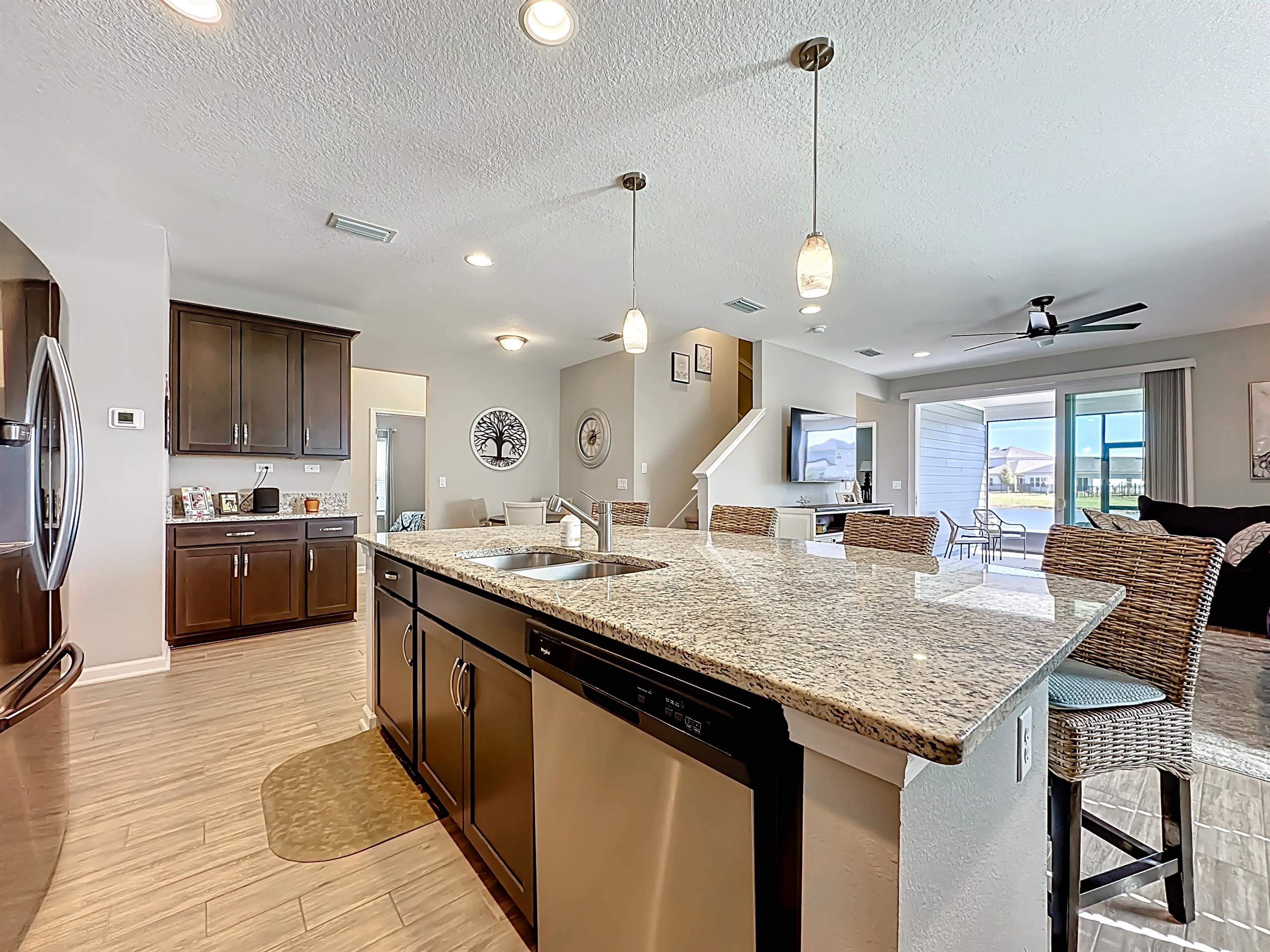 Image 13 of 49 For 126 Goodhope Ct