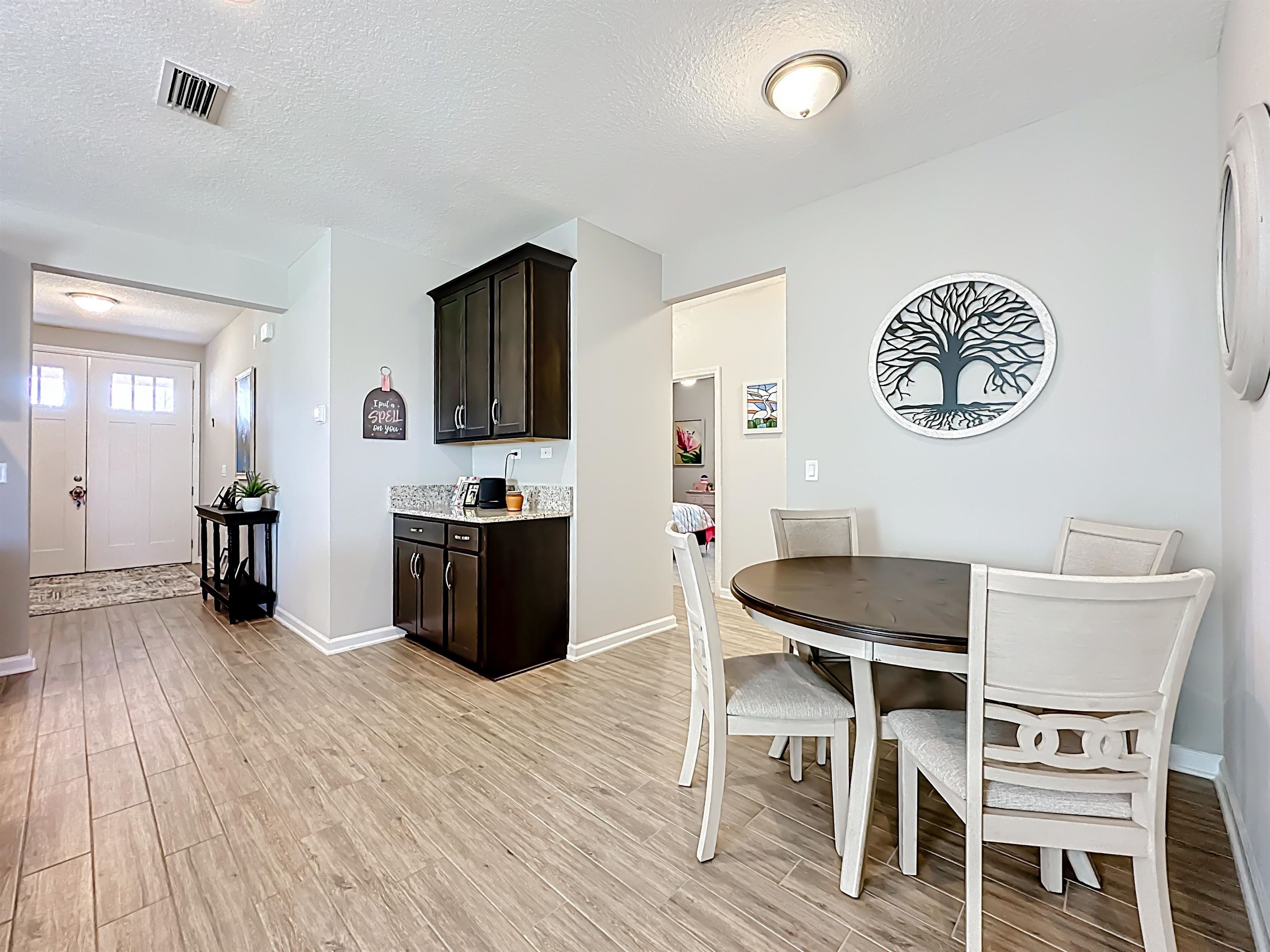 Image 17 of 49 For 126 Goodhope Ct