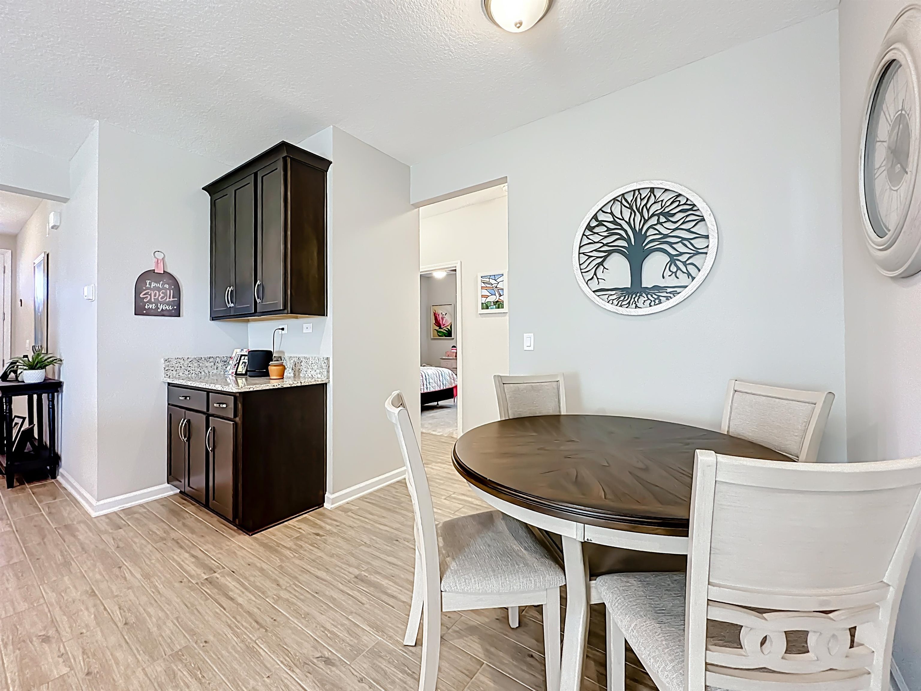 Image 18 of 49 For 126 Goodhope Ct