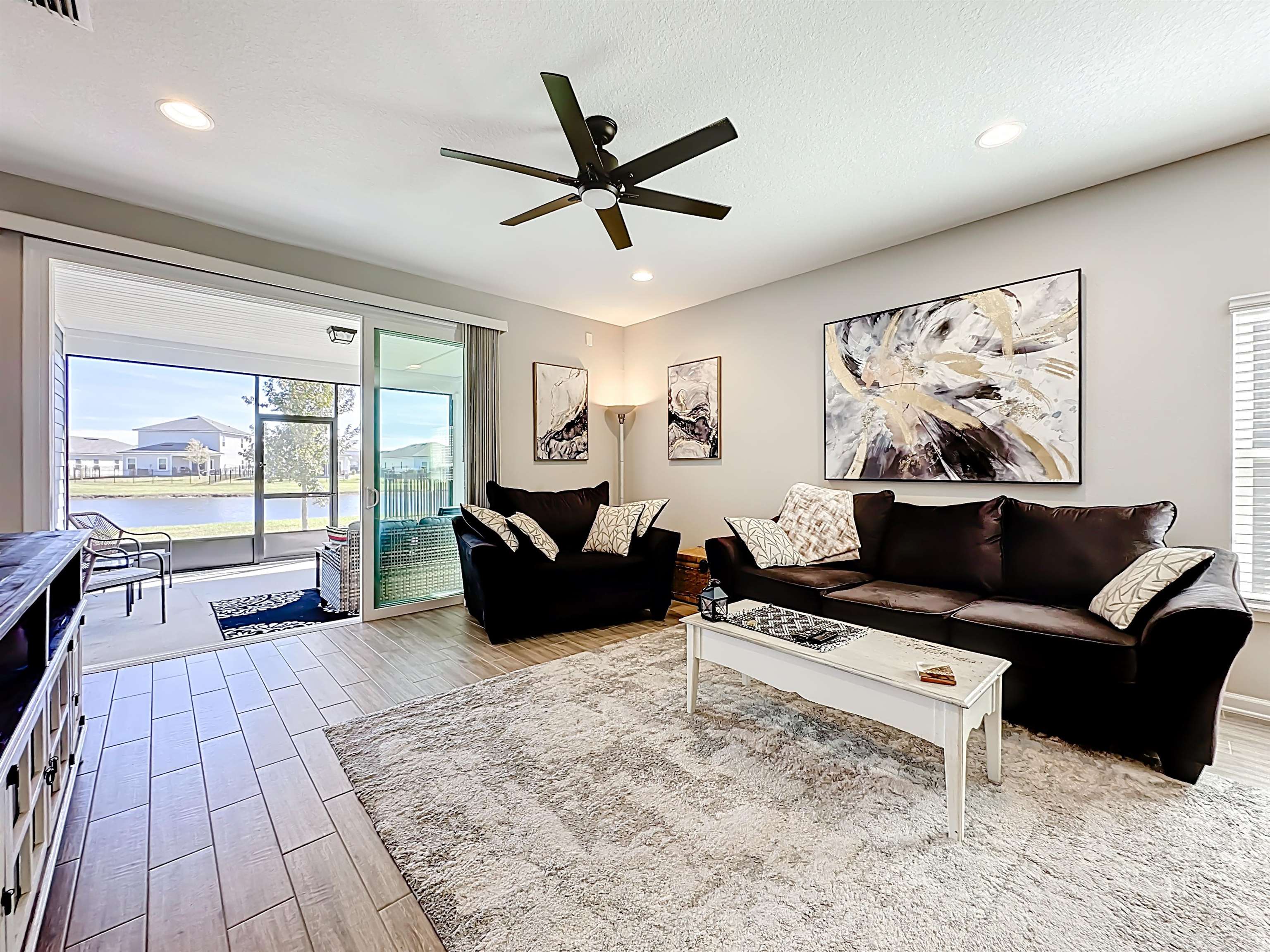 Image 20 of 49 For 126 Goodhope Ct