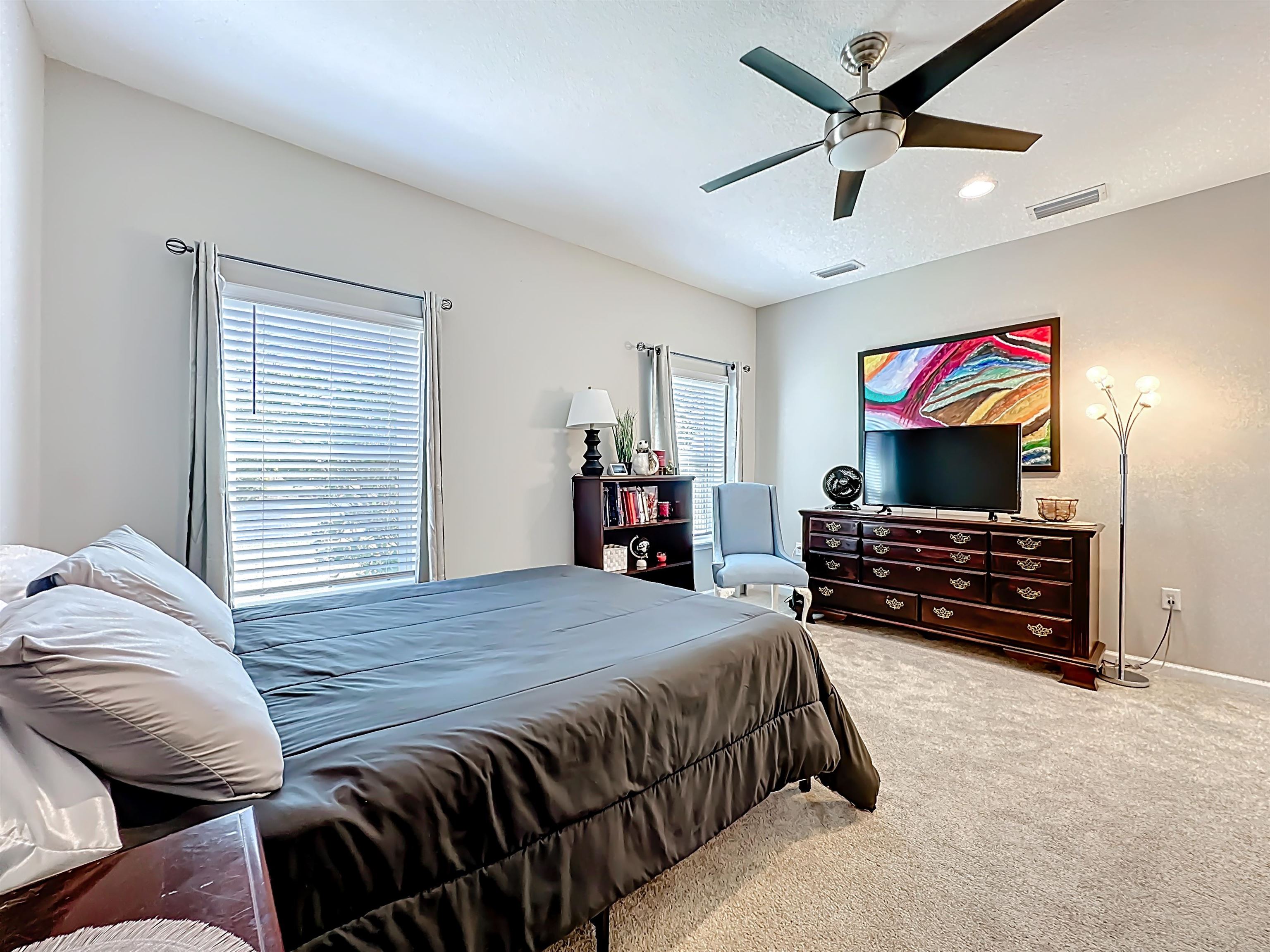 Image 24 of 49 For 126 Goodhope Ct