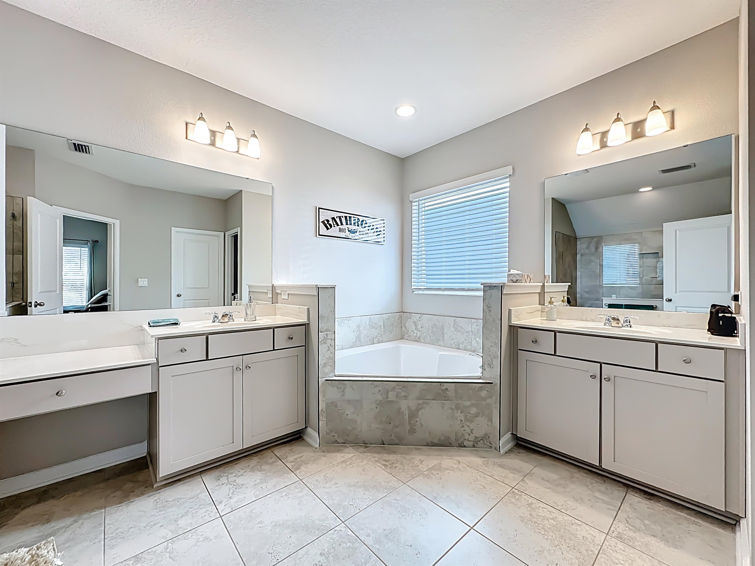 Image 29 of 49 For 126 Goodhope Ct