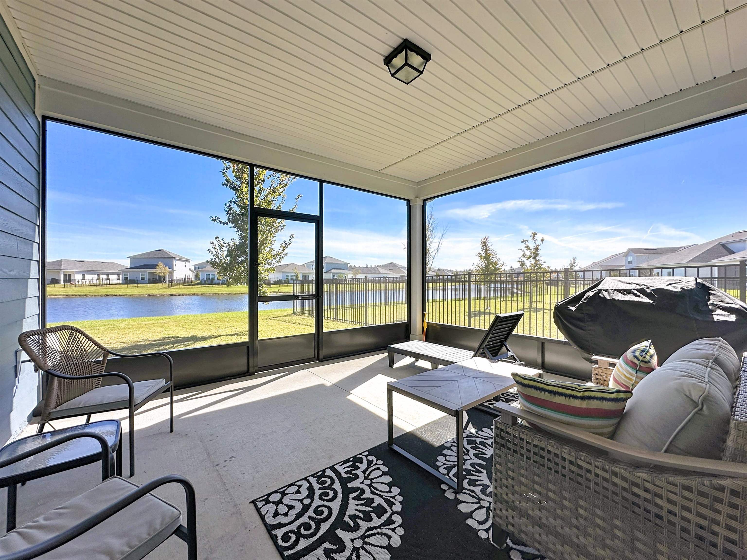 Image 4 of 49 For 126 Goodhope Ct