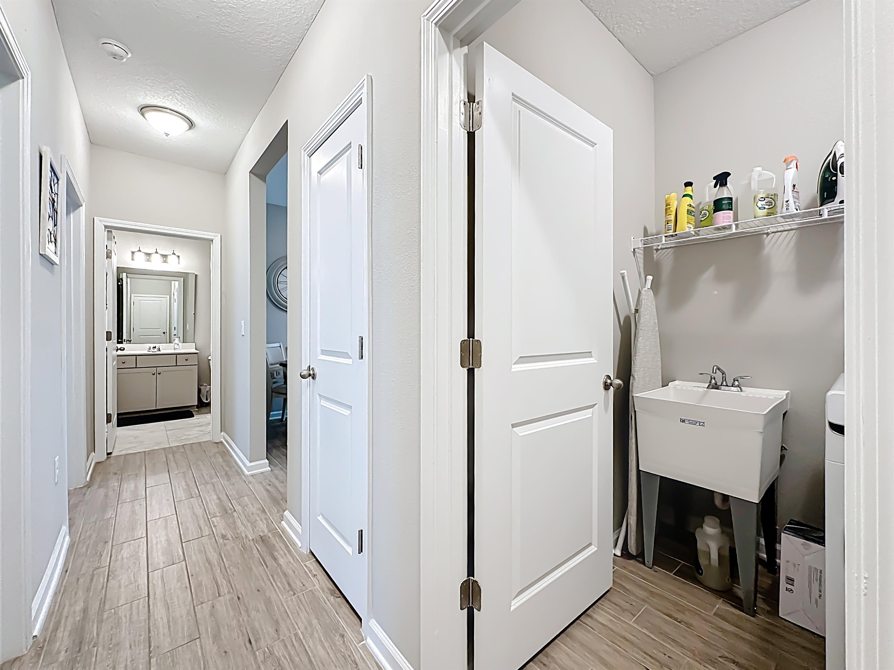 Image 42 of 49 For 126 Goodhope Ct