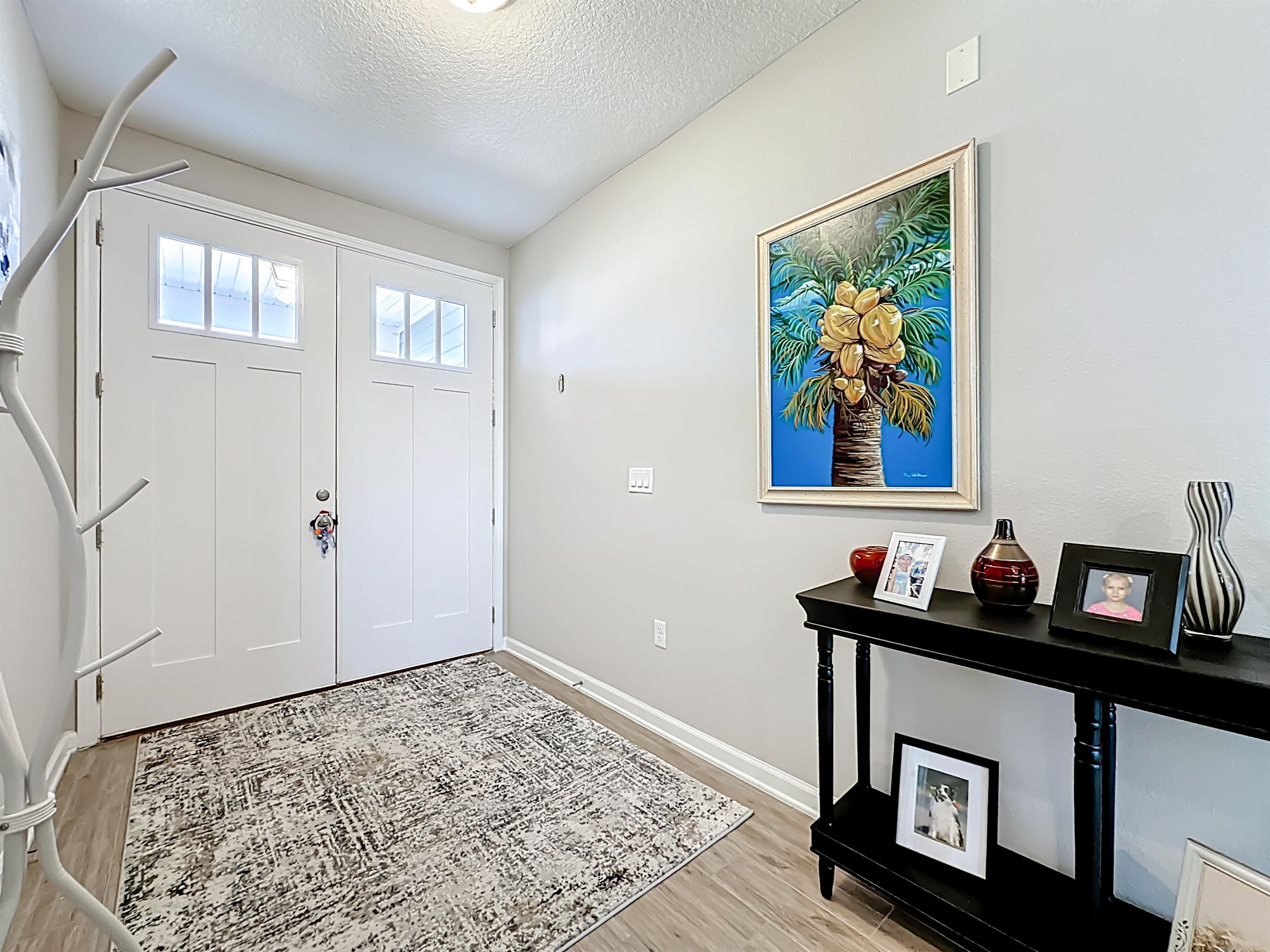 Image 8 of 49 For 126 Goodhope Ct