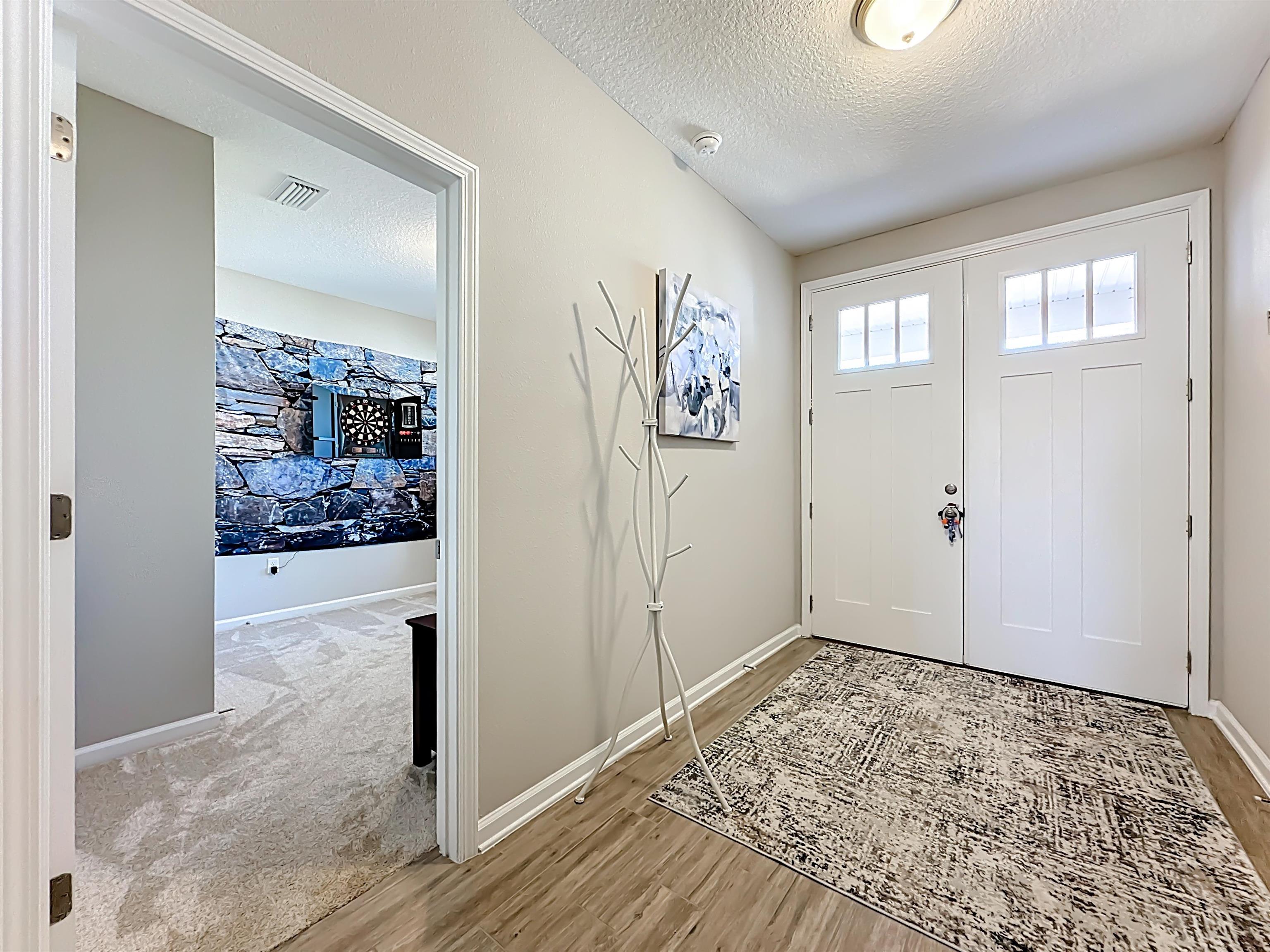 Image 9 of 49 For 126 Goodhope Ct