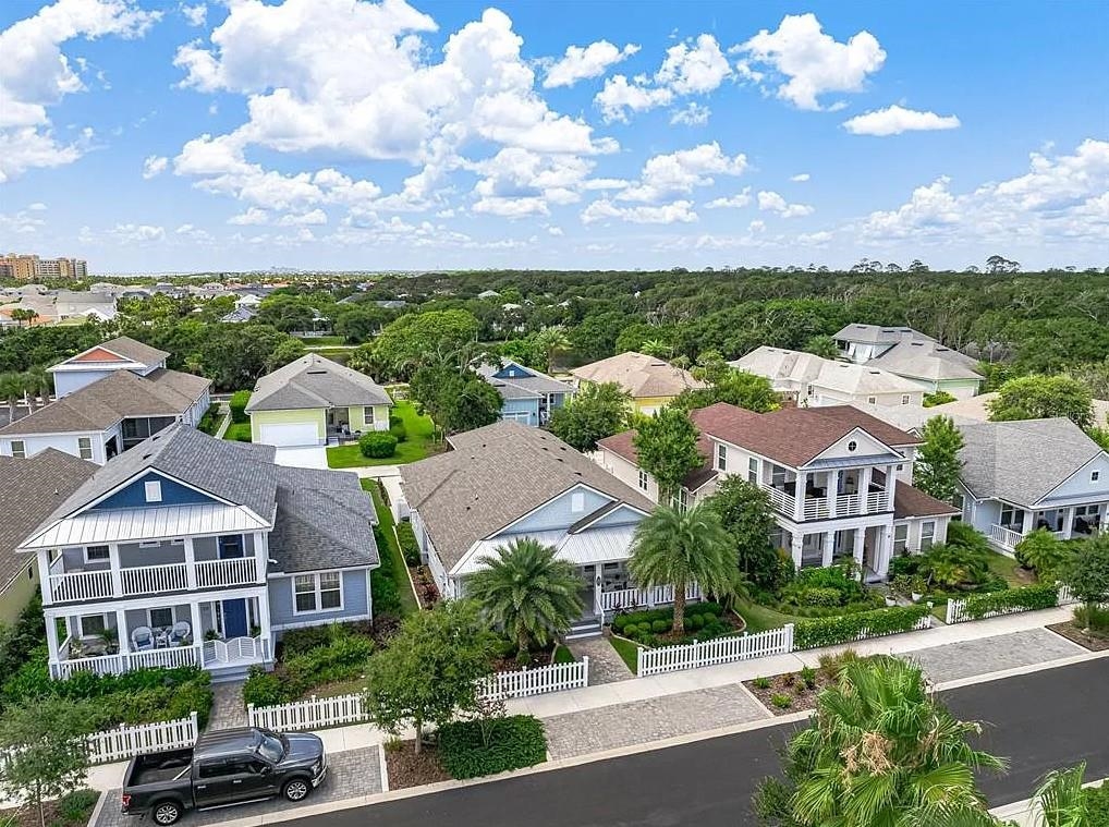 Image 39 of 50 For 31 Hidden Treasure Dr