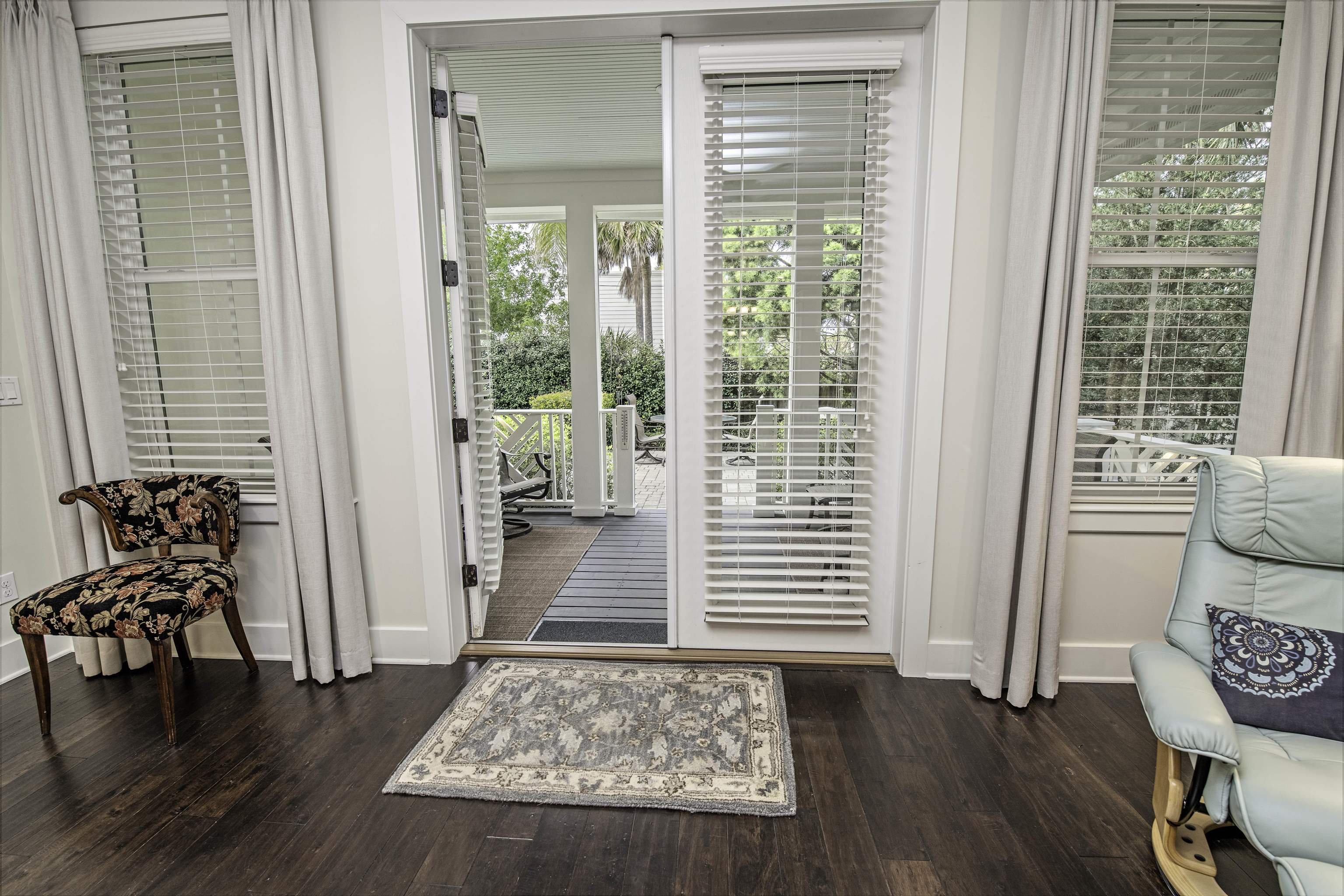 Image 31 of 39 For 200 12th St  