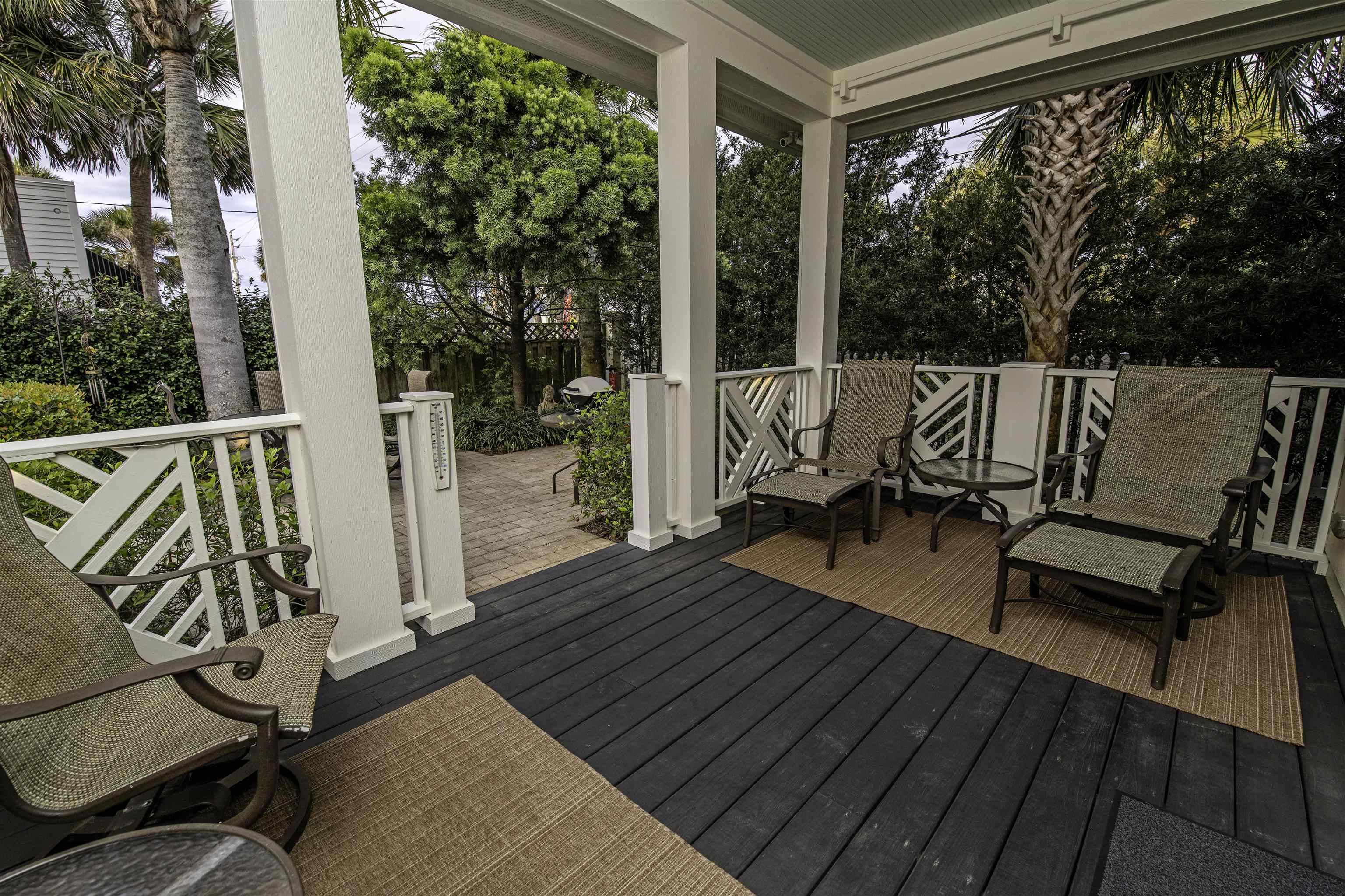 Image 32 of 39 For 200 12th St  