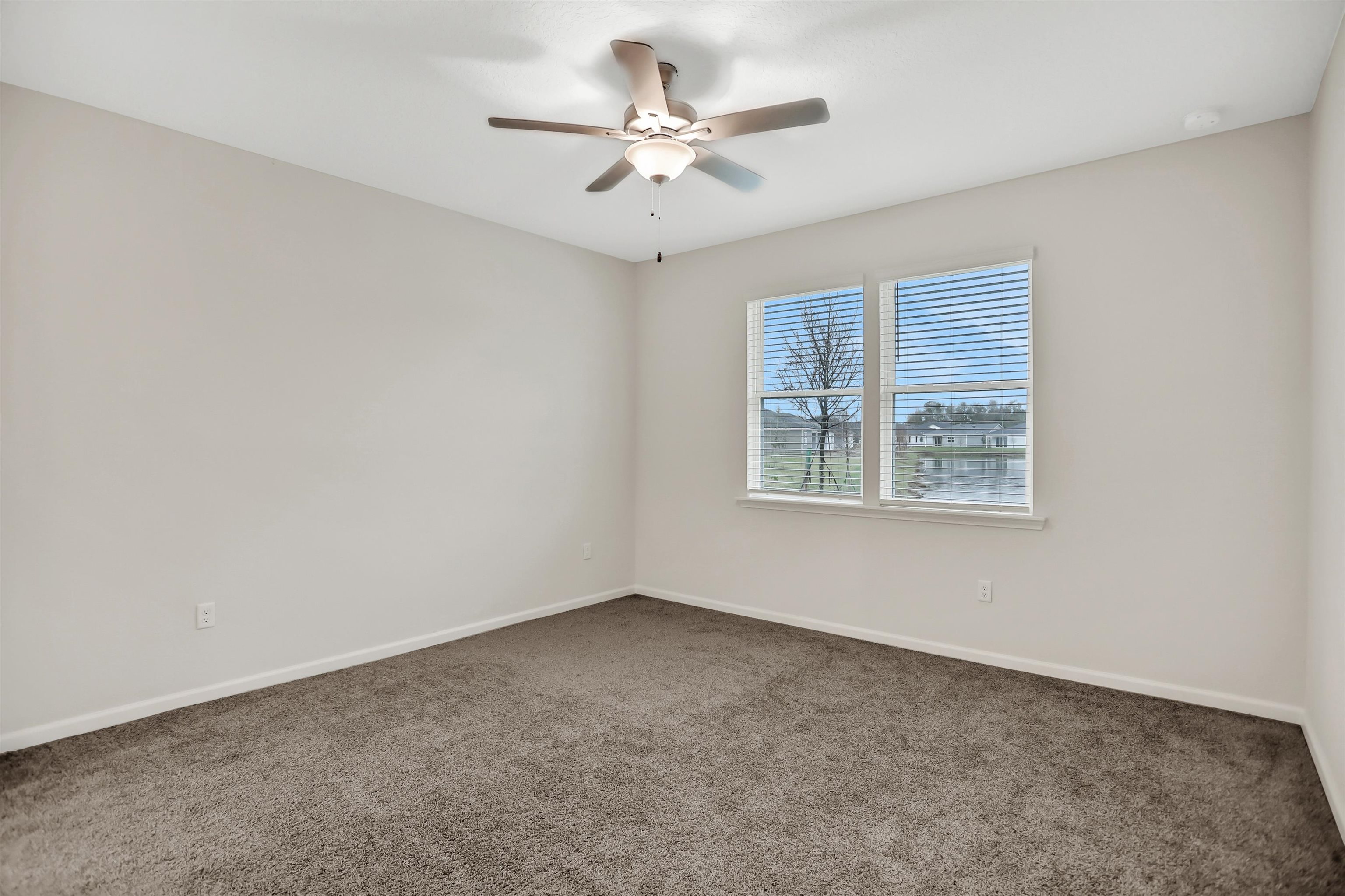 Image 16 of 30 For 865 Honeycomb Trail