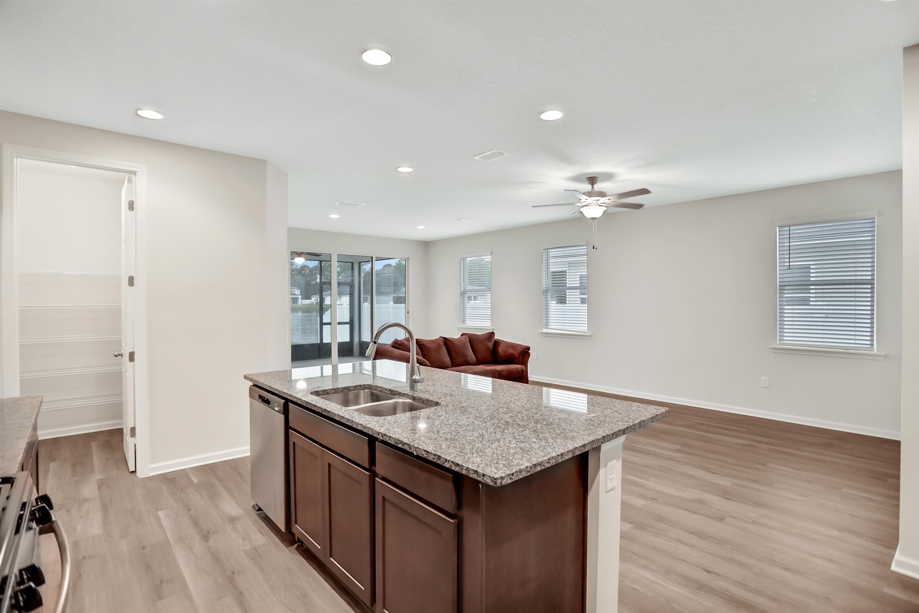 Image 3 of 30 For 865 Honeycomb Trail