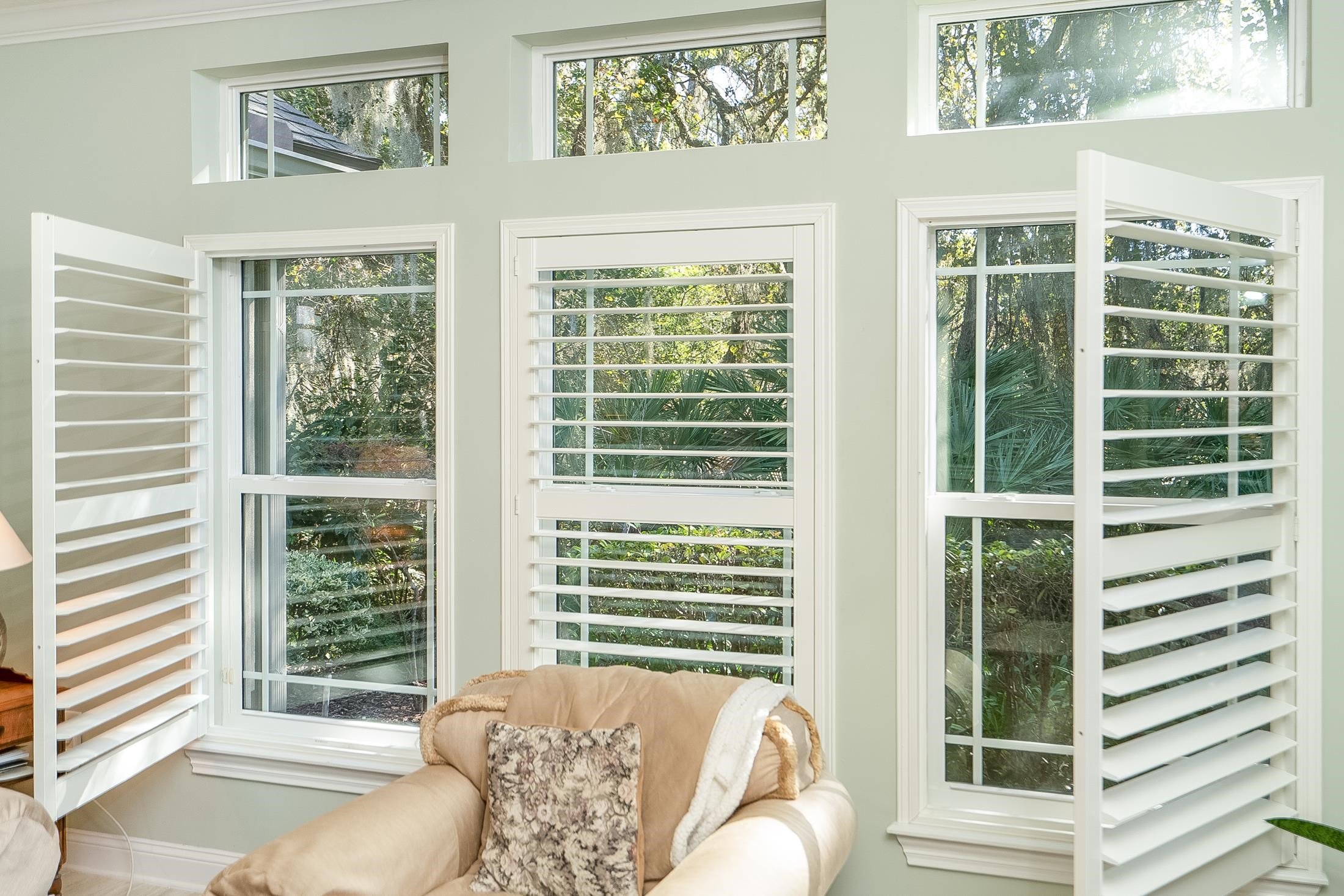 Image 14 of 99 For 264 Seloy Dr