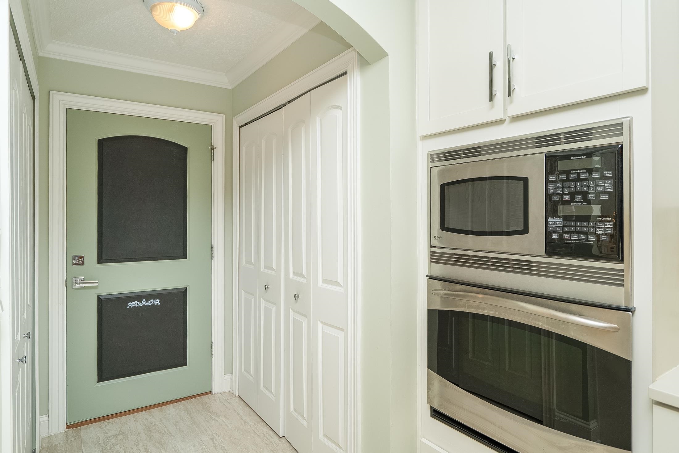 Image 30 of 99 For 264 Seloy Dr