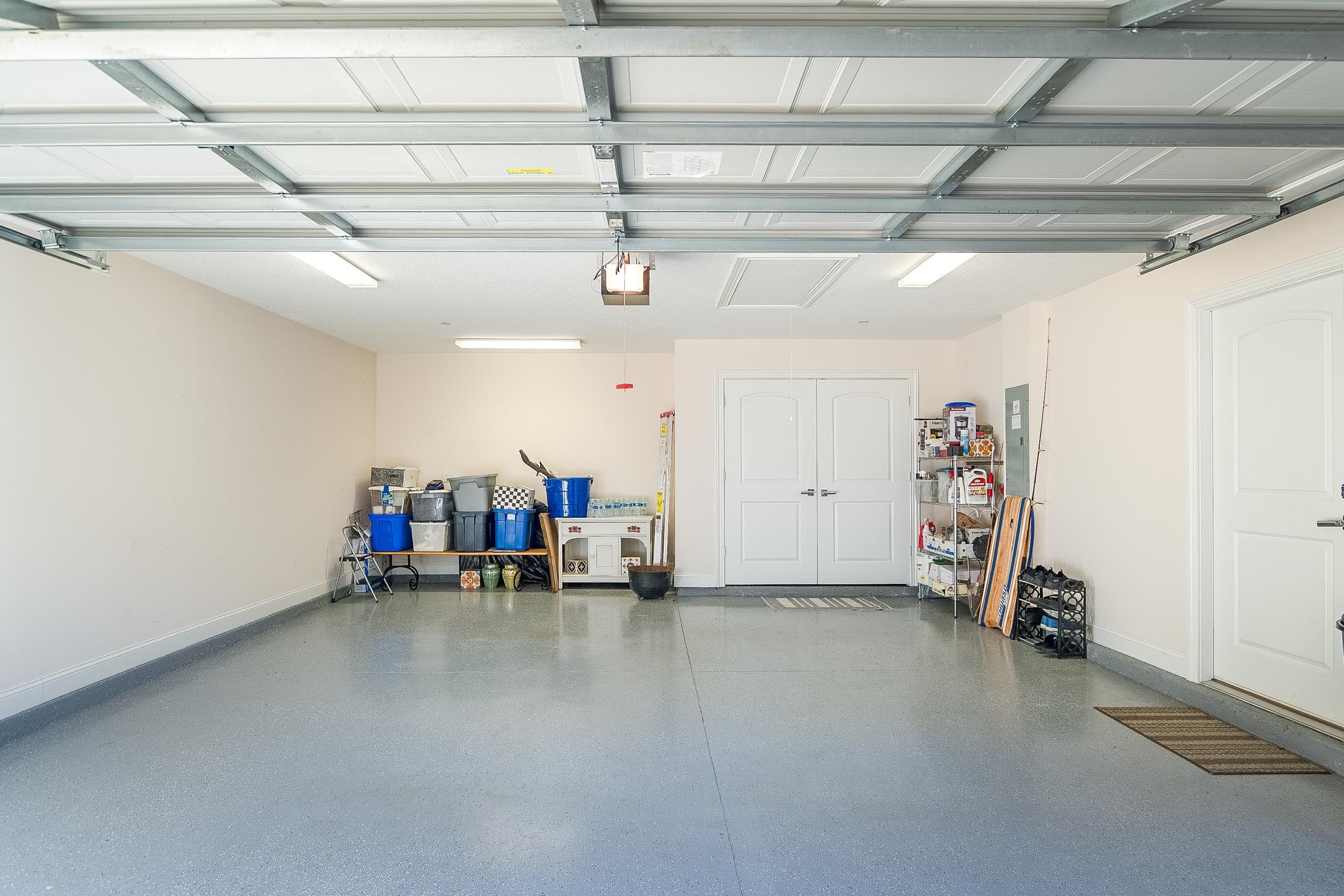 Image 33 of 99 For 264 Seloy Dr