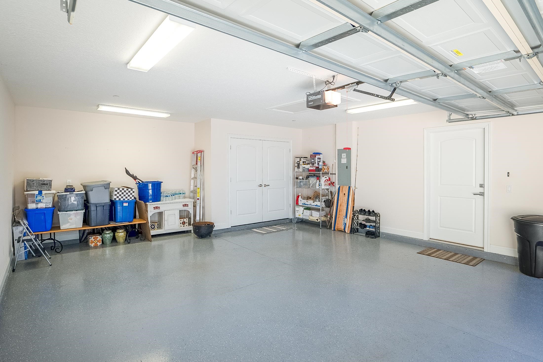 Image 34 of 99 For 264 Seloy Dr