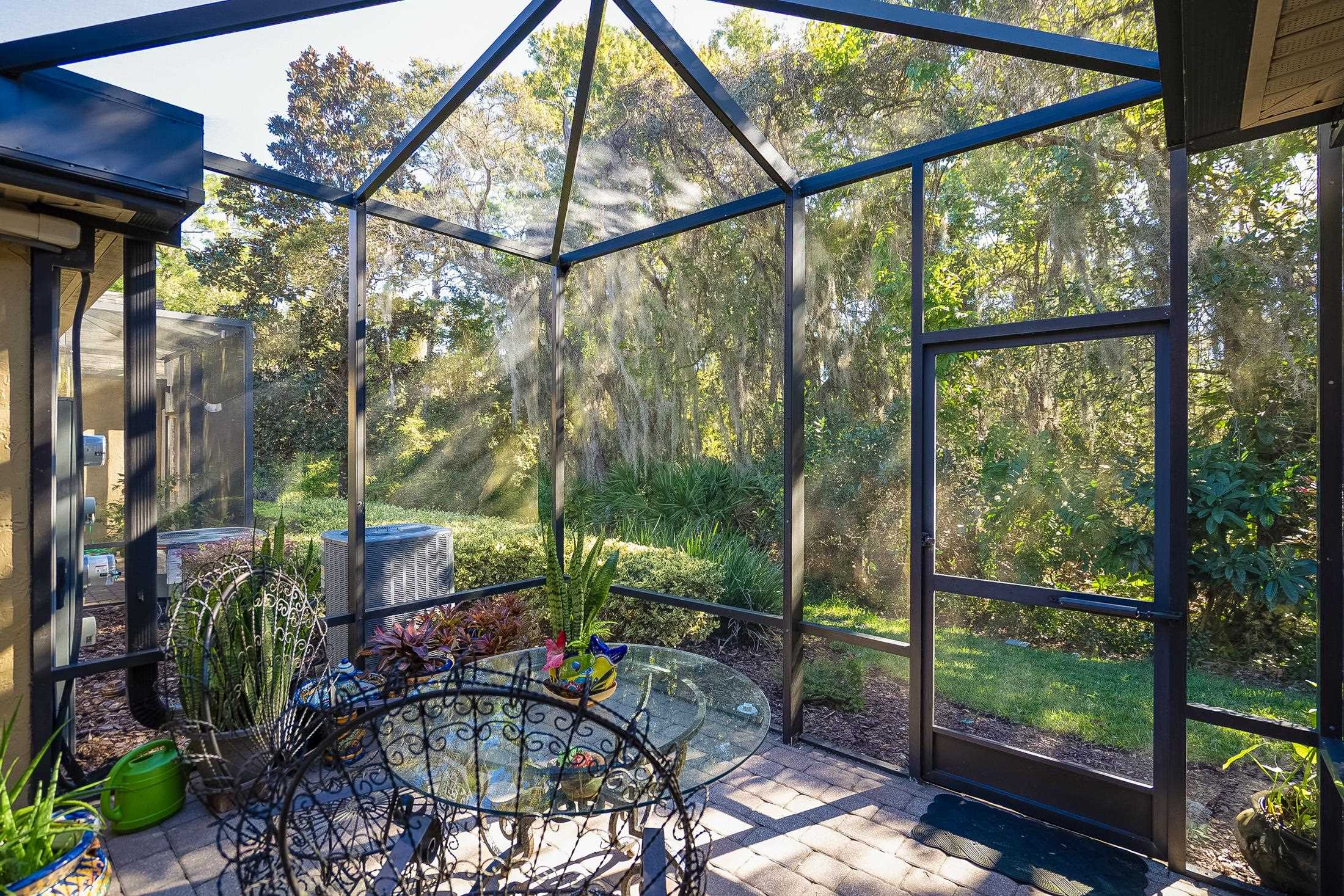 Image 4 of 99 For 264 Seloy Dr