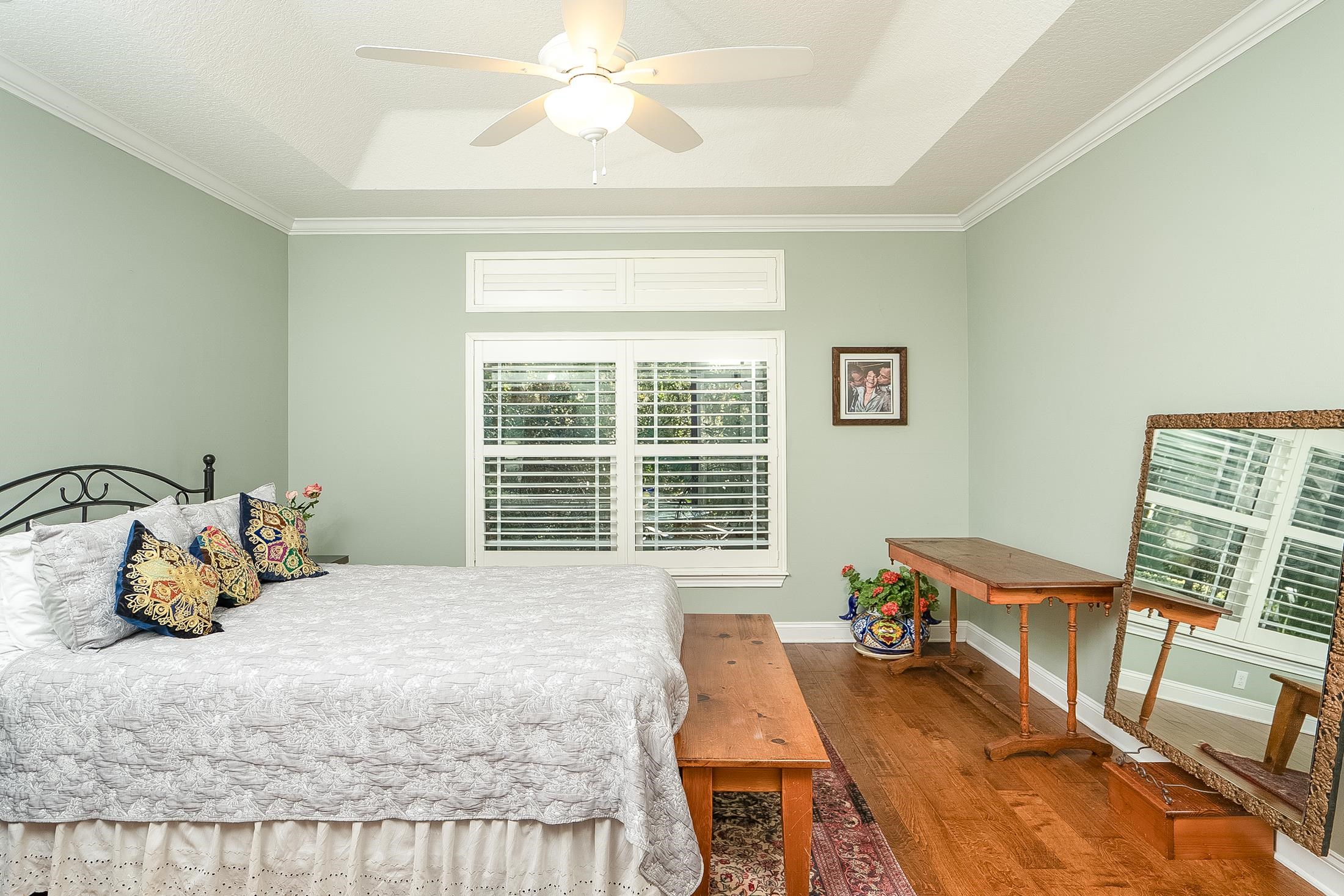 Image 5 of 99 For 264 Seloy Dr