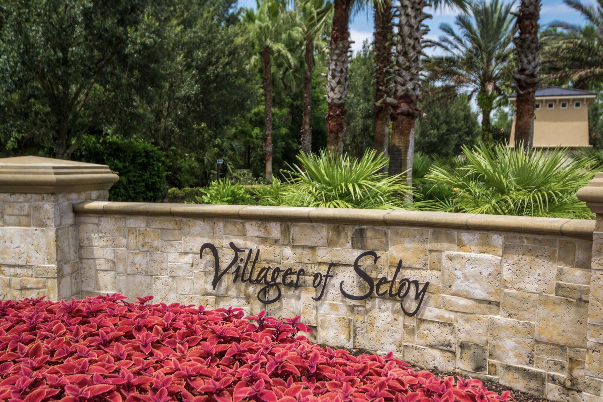 Image 76 of 99 For 264 Seloy Dr