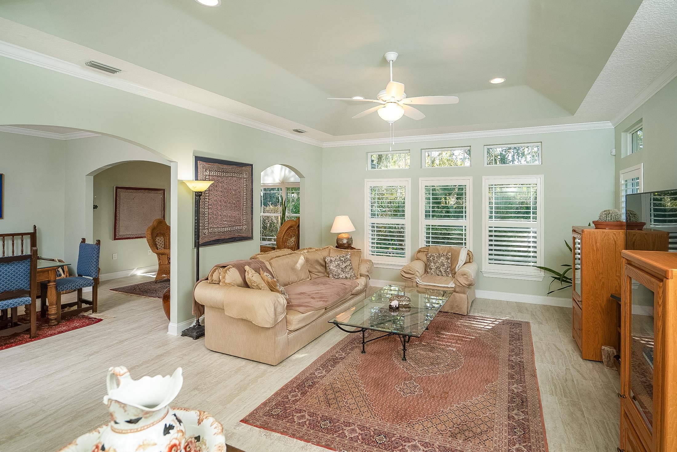 Image 9 of 99 For 264 Seloy Dr