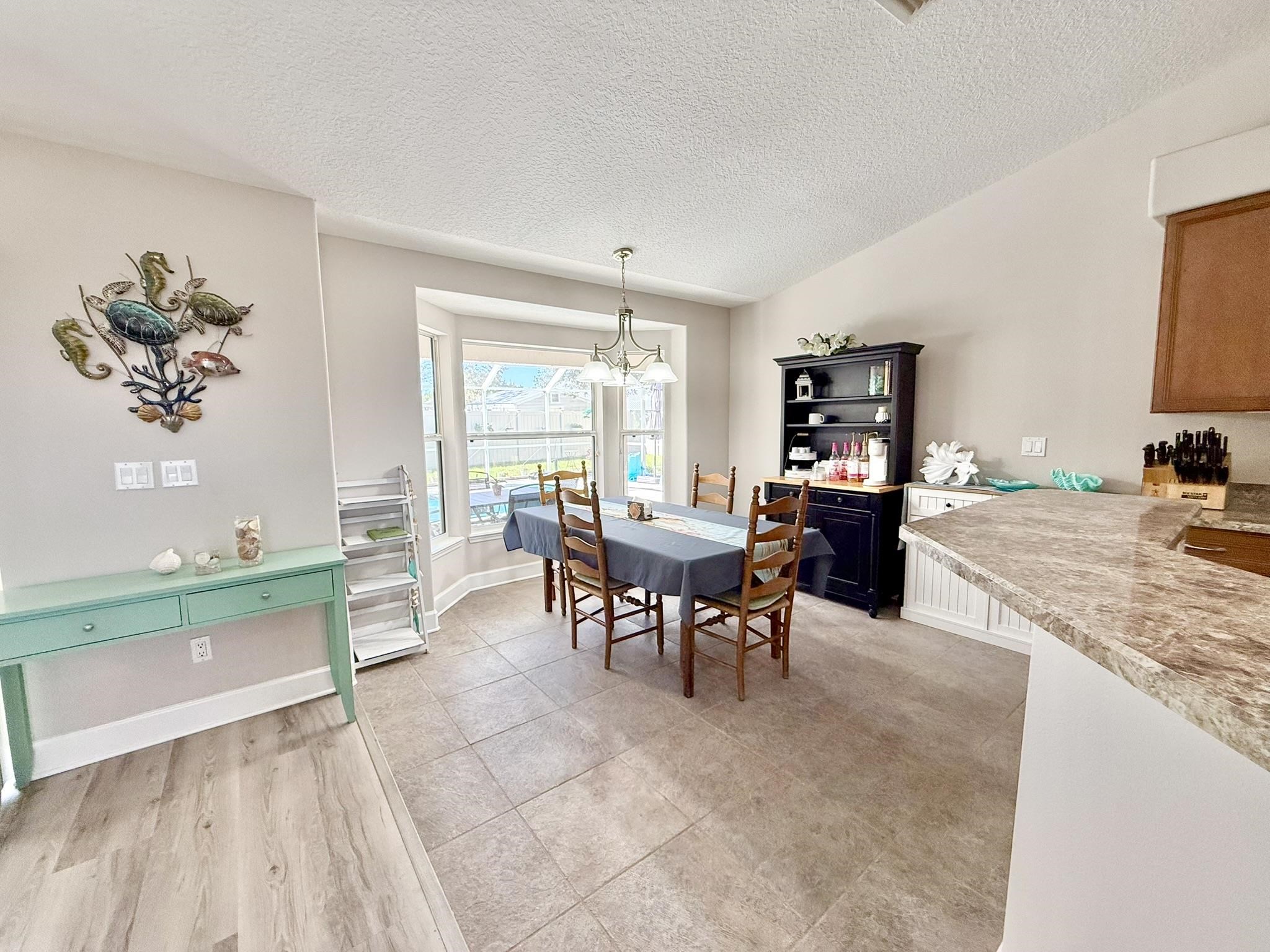 Image 13 of 61 For 209 Saranac Ln