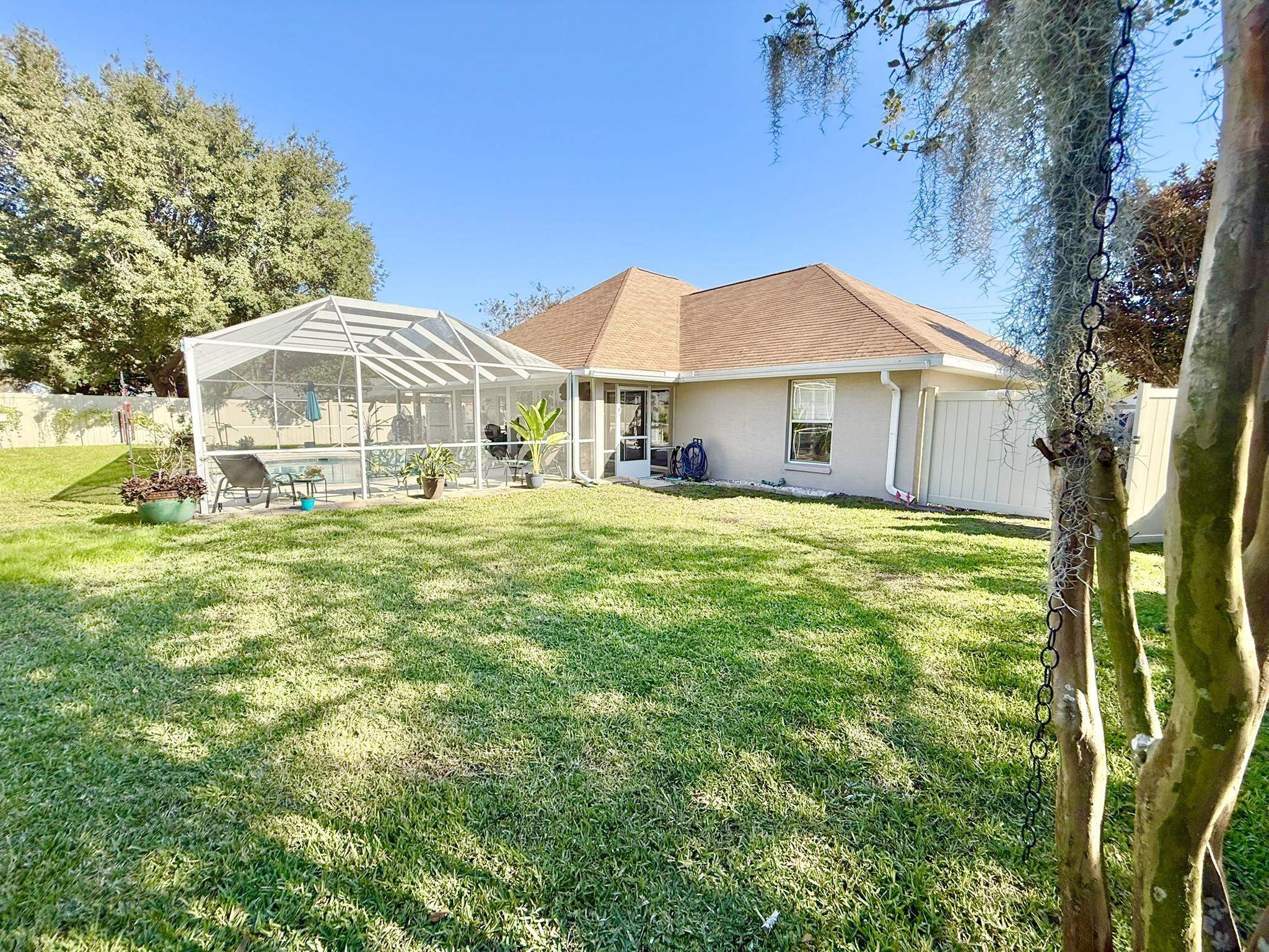 Image 41 of 61 For 209 Saranac Ln