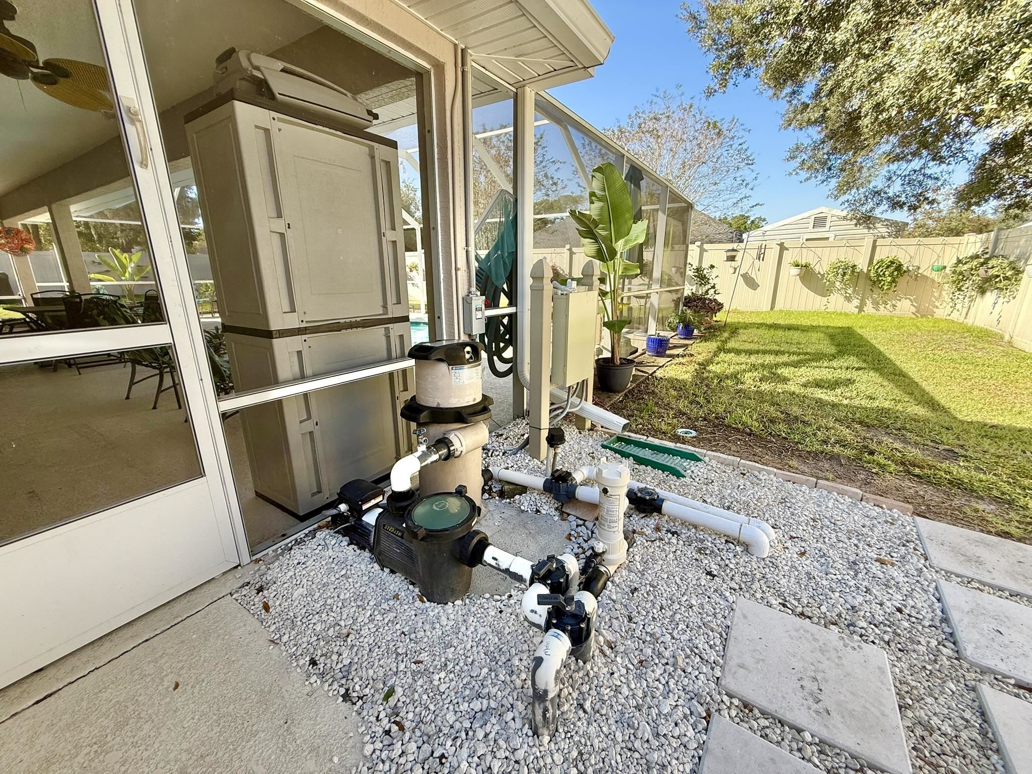 Image 45 of 61 For 209 Saranac Ln